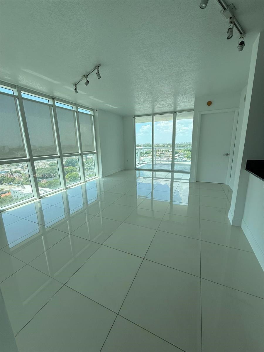 Terrazas Riverpark Villag