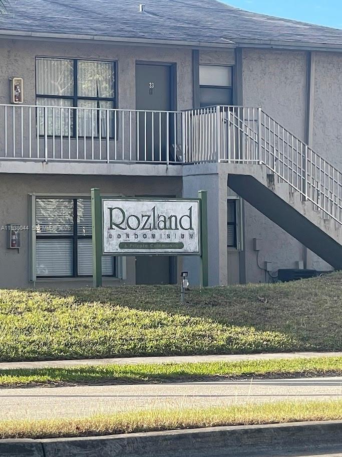 Rozland Condo