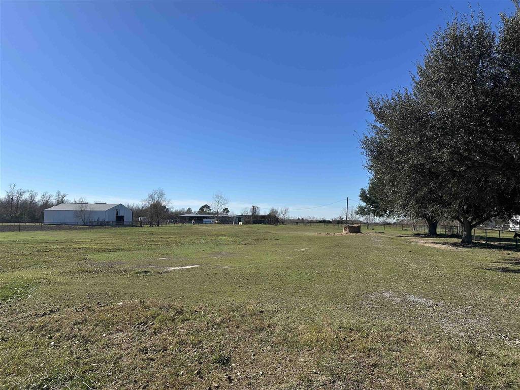 210 Borne Ln Lane — photo 2