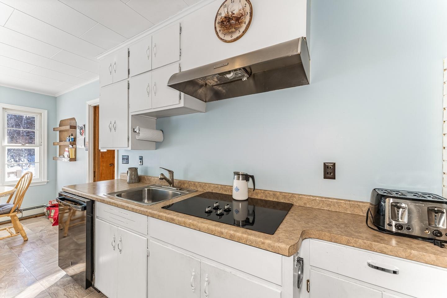 Undocumented Lake Property 5751 Echo Lake Rd E Photo 15