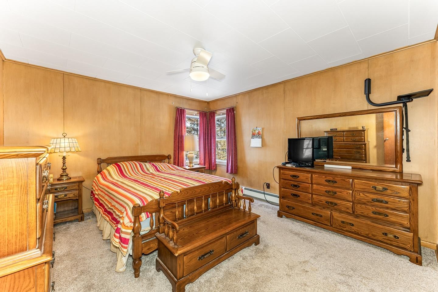 Undocumented Lake Property 5751 Echo Lake Rd E Photo 18