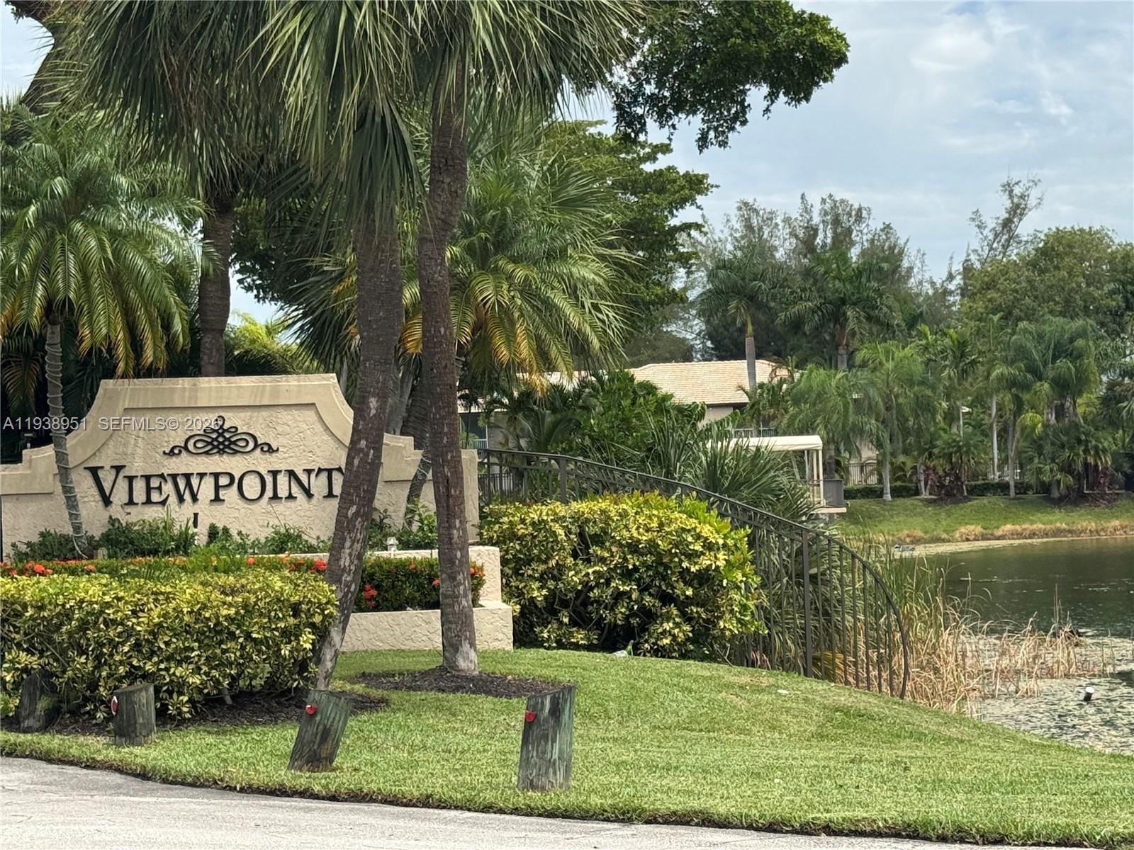 Viewpointe Condo