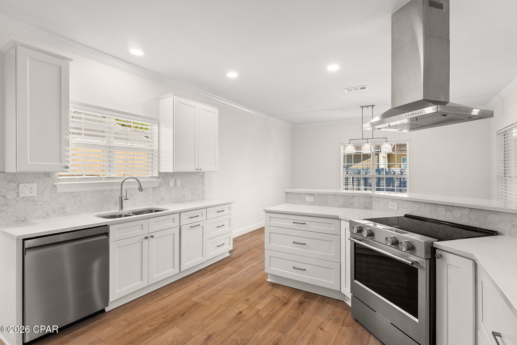 Image 9 For 7009 Lagoon Drive 111