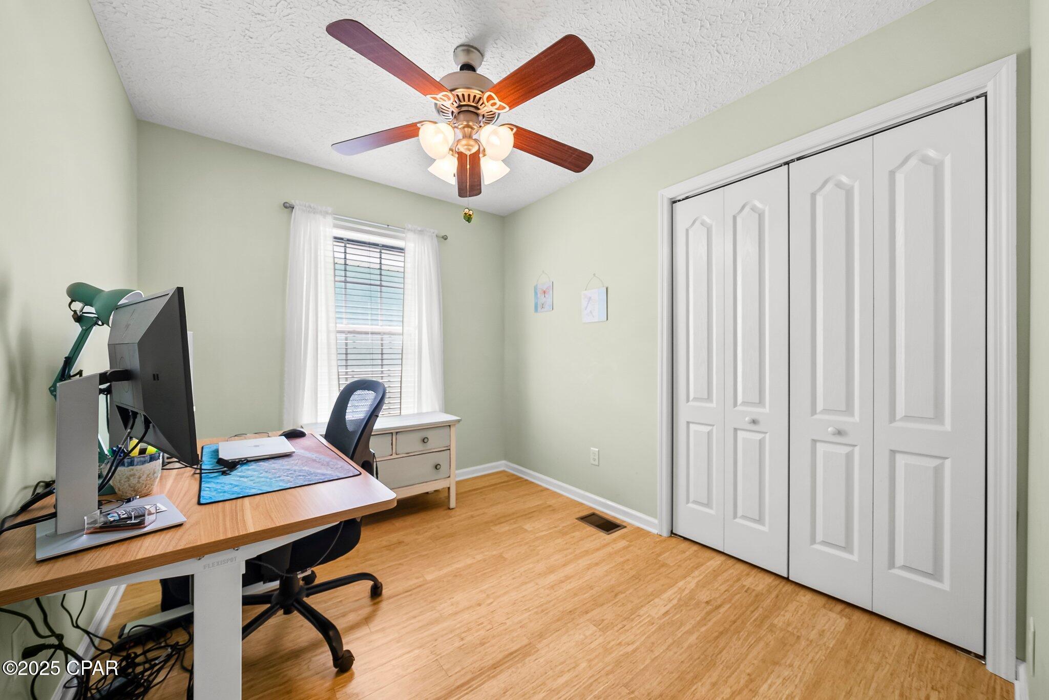 Image 24 For 6440 Summer Oak Drive A