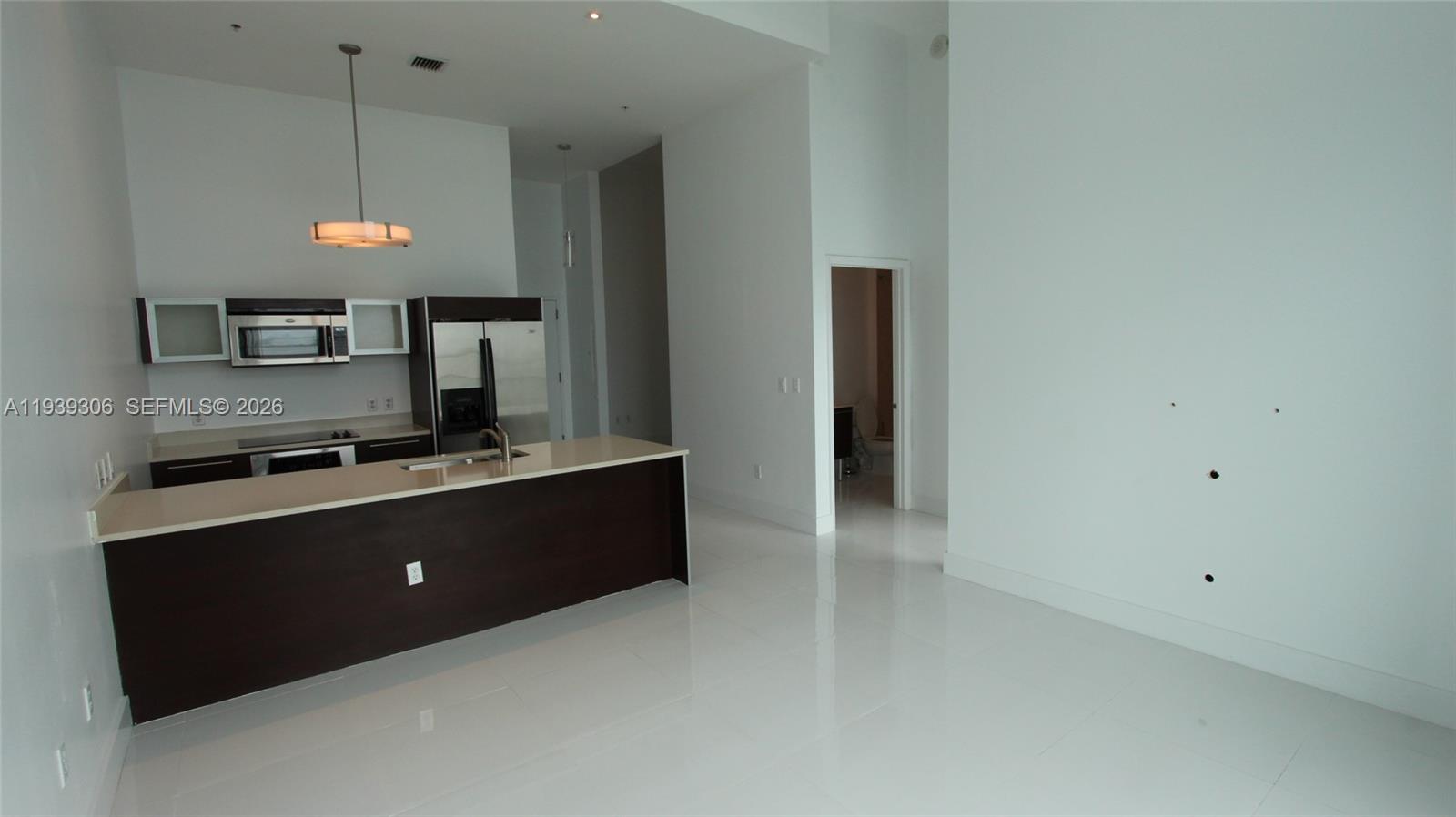 Quantum On The Bay Condo