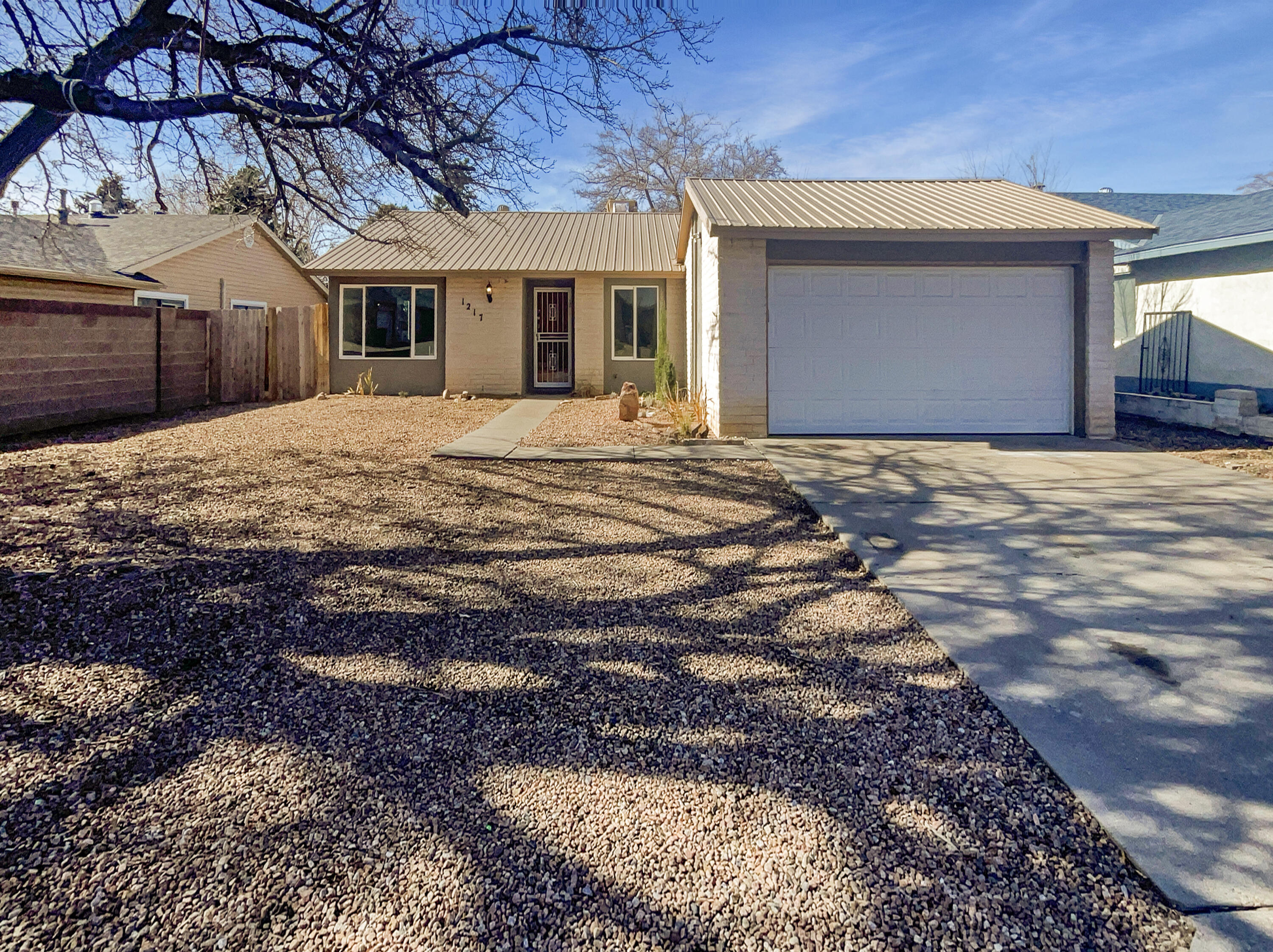 1217 Kirby Street, Albuquerque NM 87112