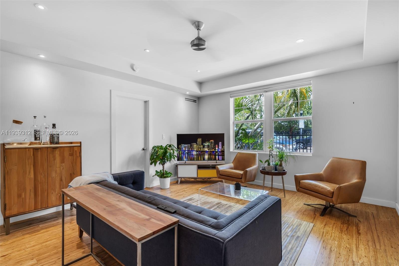 Homes for sale in Miami Beach, FL | 810 11Th Street #102, Miami Beach, FL 33139 | MLS# A11939312