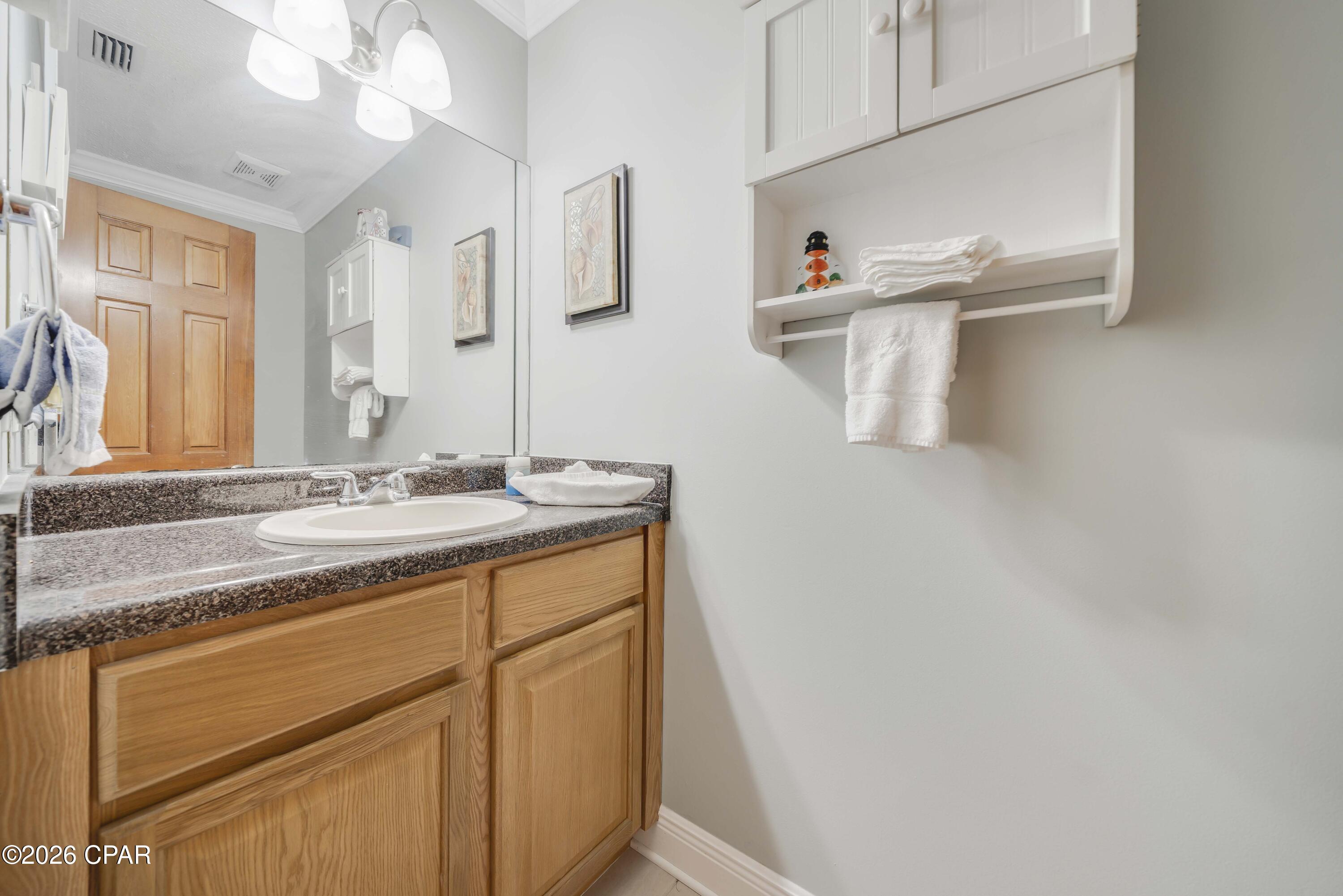 Image 12 For 8730 Thomas Drive 104