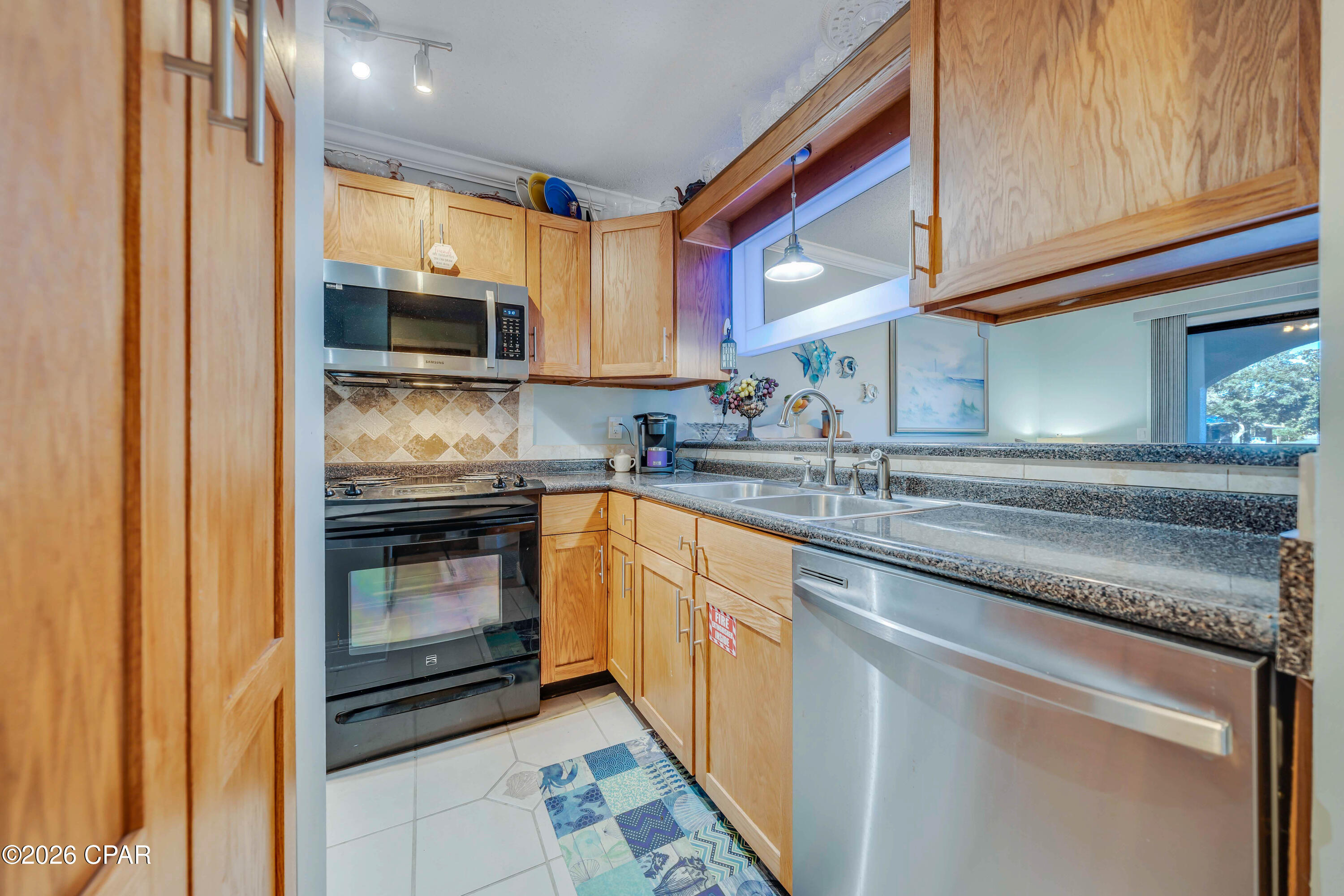 Image 21 For 8730 Thomas Drive 104