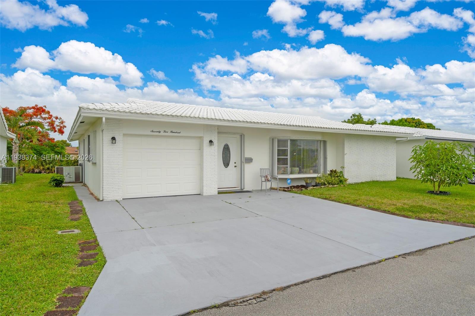 Homes for sale in Tamarac, FL | 7500 Nw 66Th Ter, Tamarac, FL 33321 | MLS# A11938374