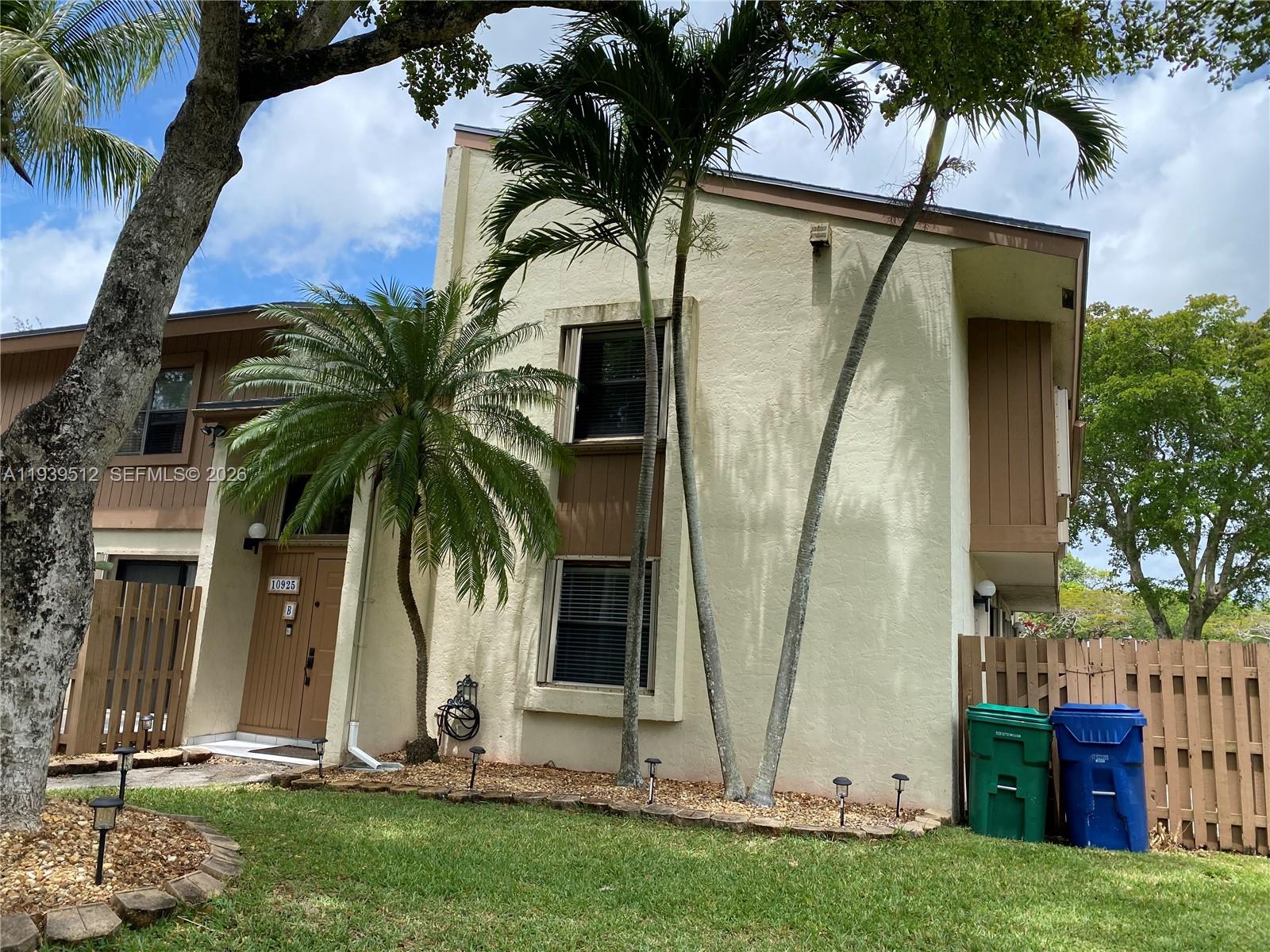 Greenglades Condo No 5 Bl