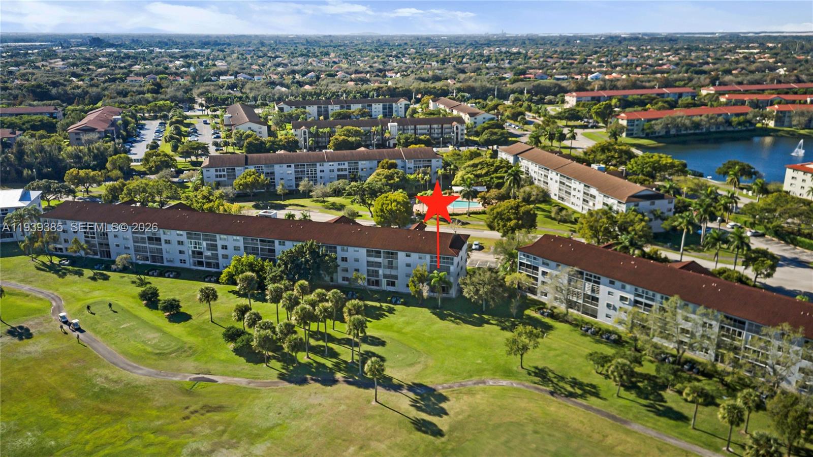 Cambridge At Century Vill