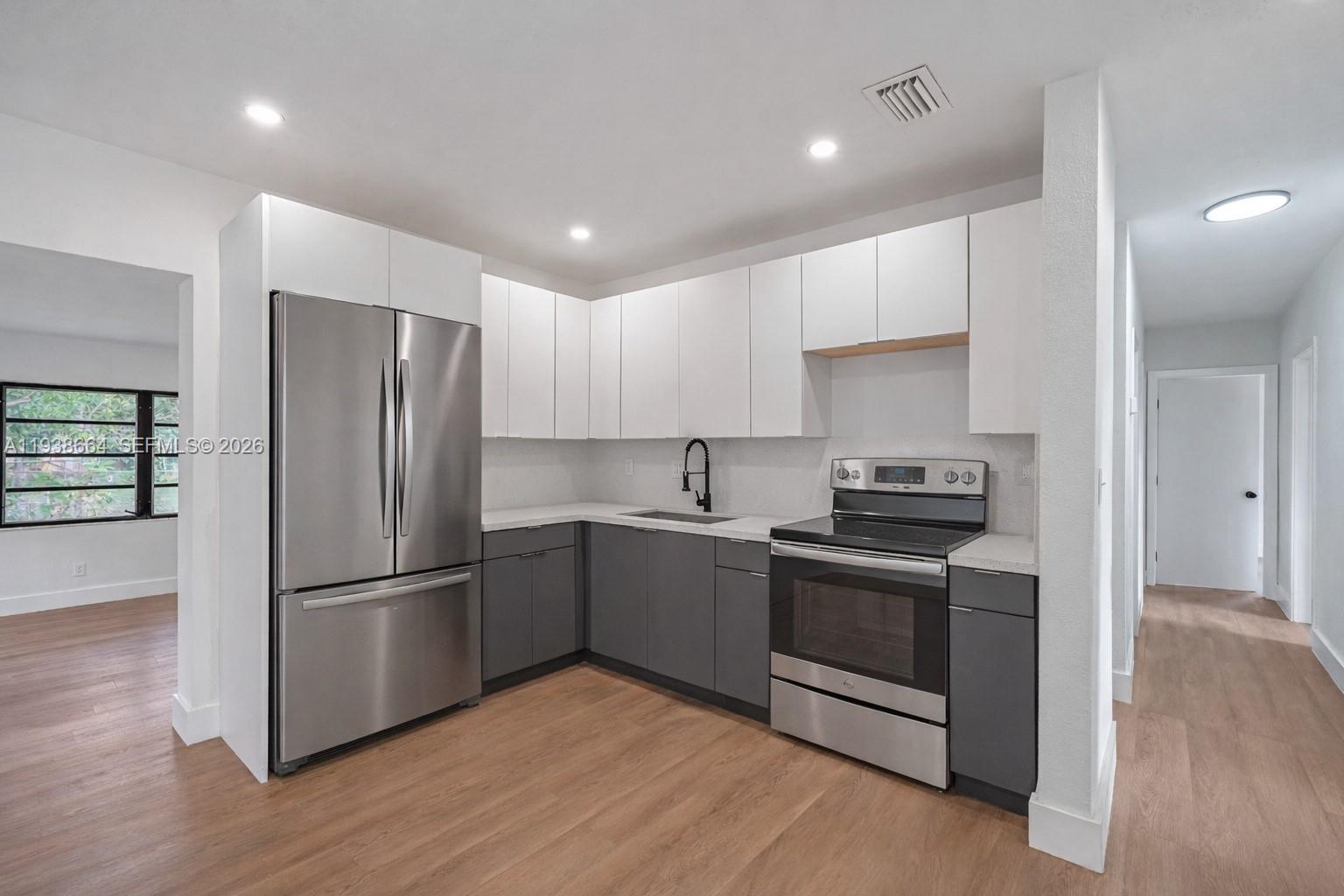 Homes for sale in Miami Gardens, FL | 661 Nw 191St St, Miami Gardens, FL 33169 | MLS# A11938664