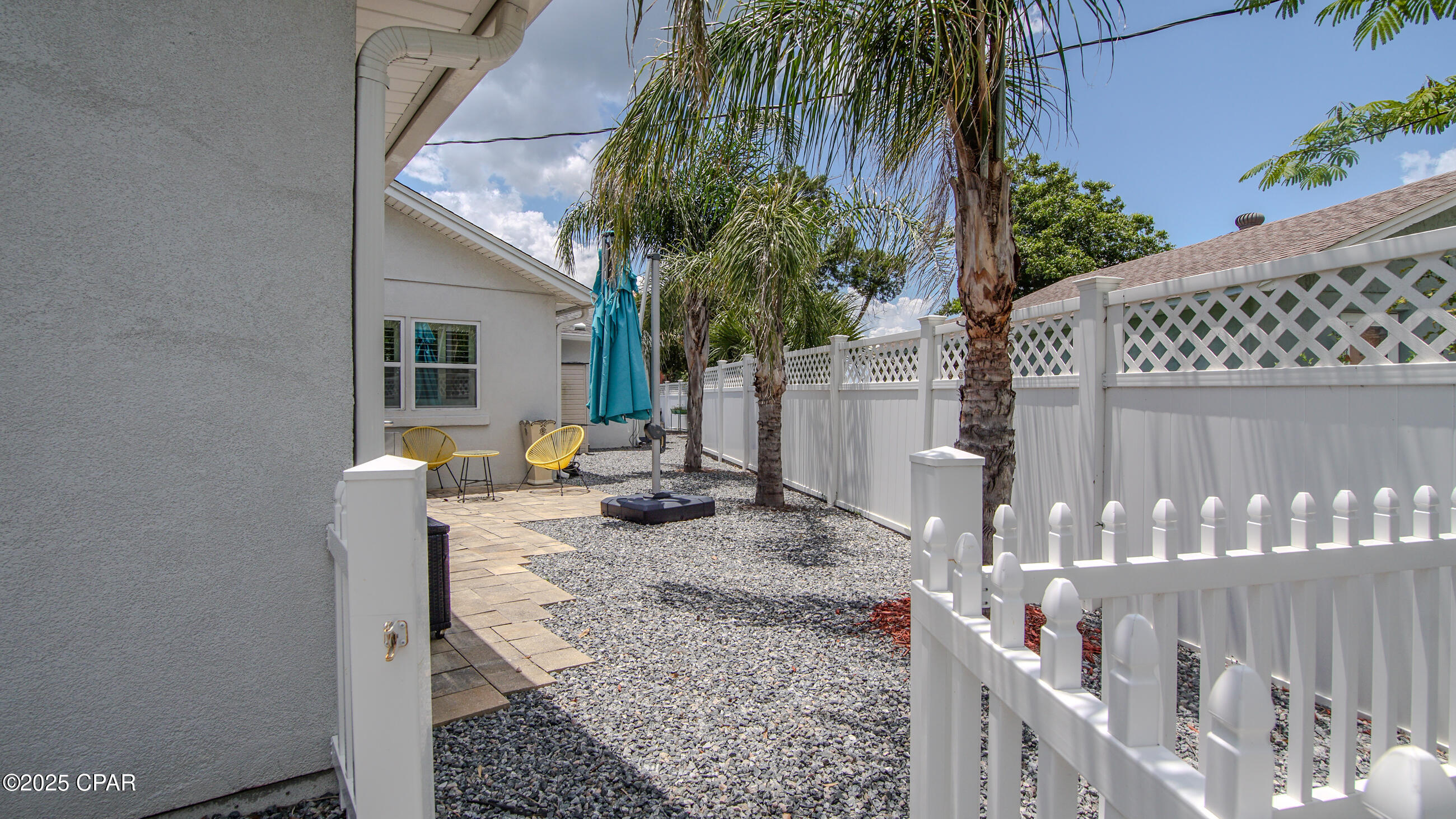 Image 39 For 2501 High Avenue