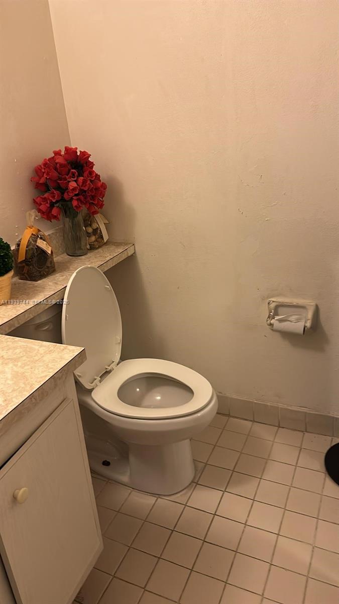 Ramblewood East Condo