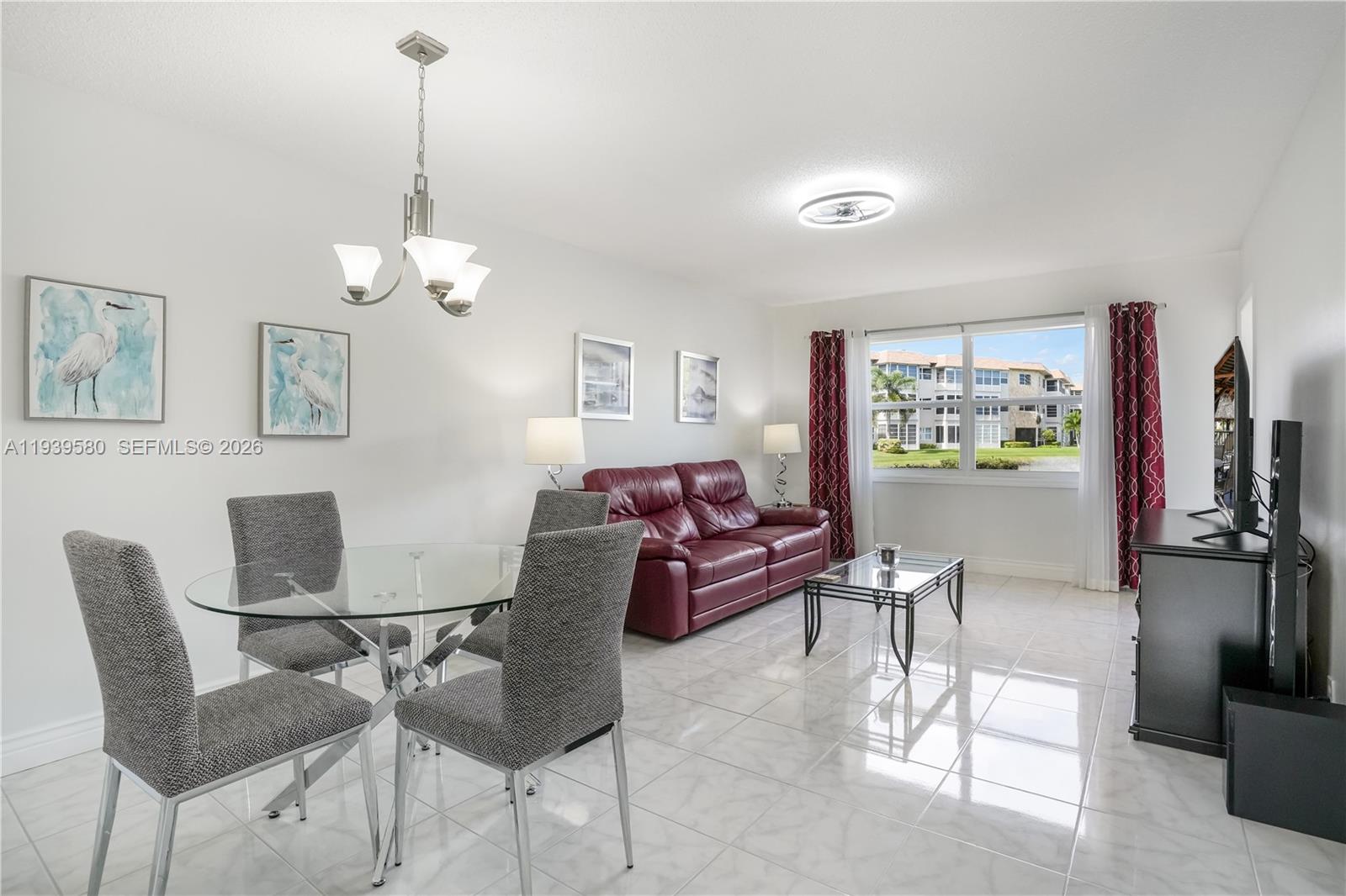 Gladiola Gardens Condo