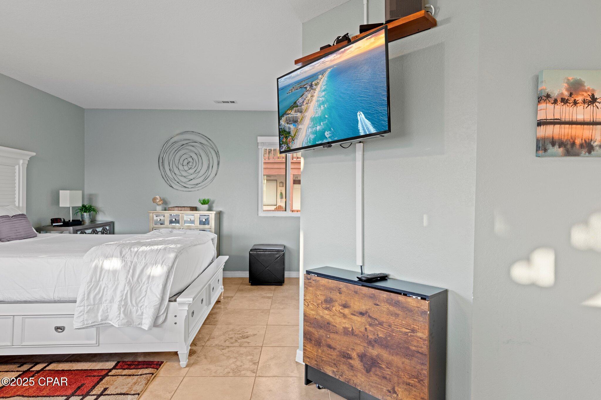 Image 9 For 4114 Holiday Drive 12