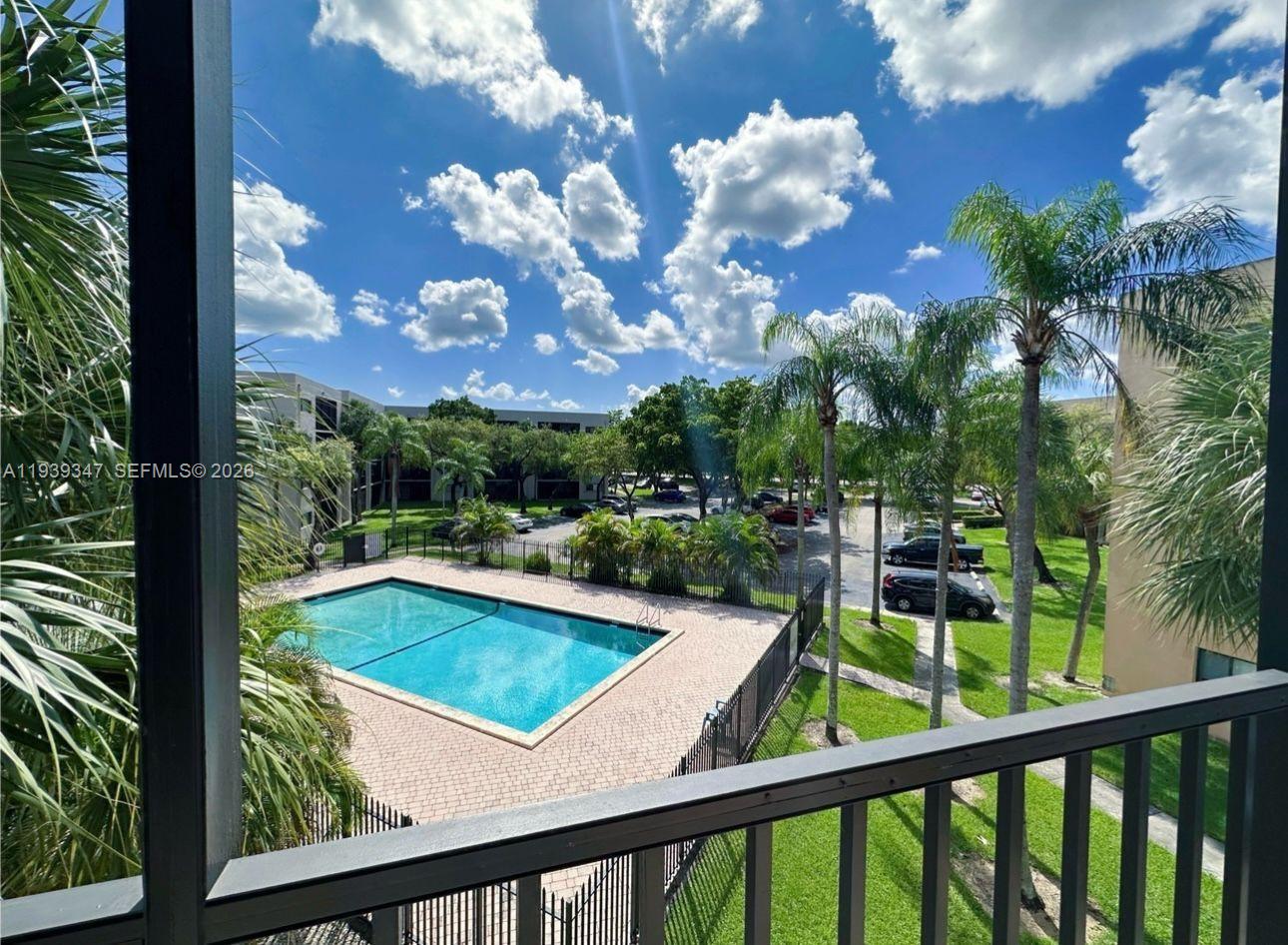 Horizons West Condo #6