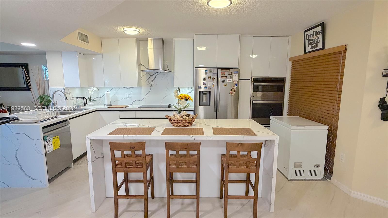 Weldon Condominium F