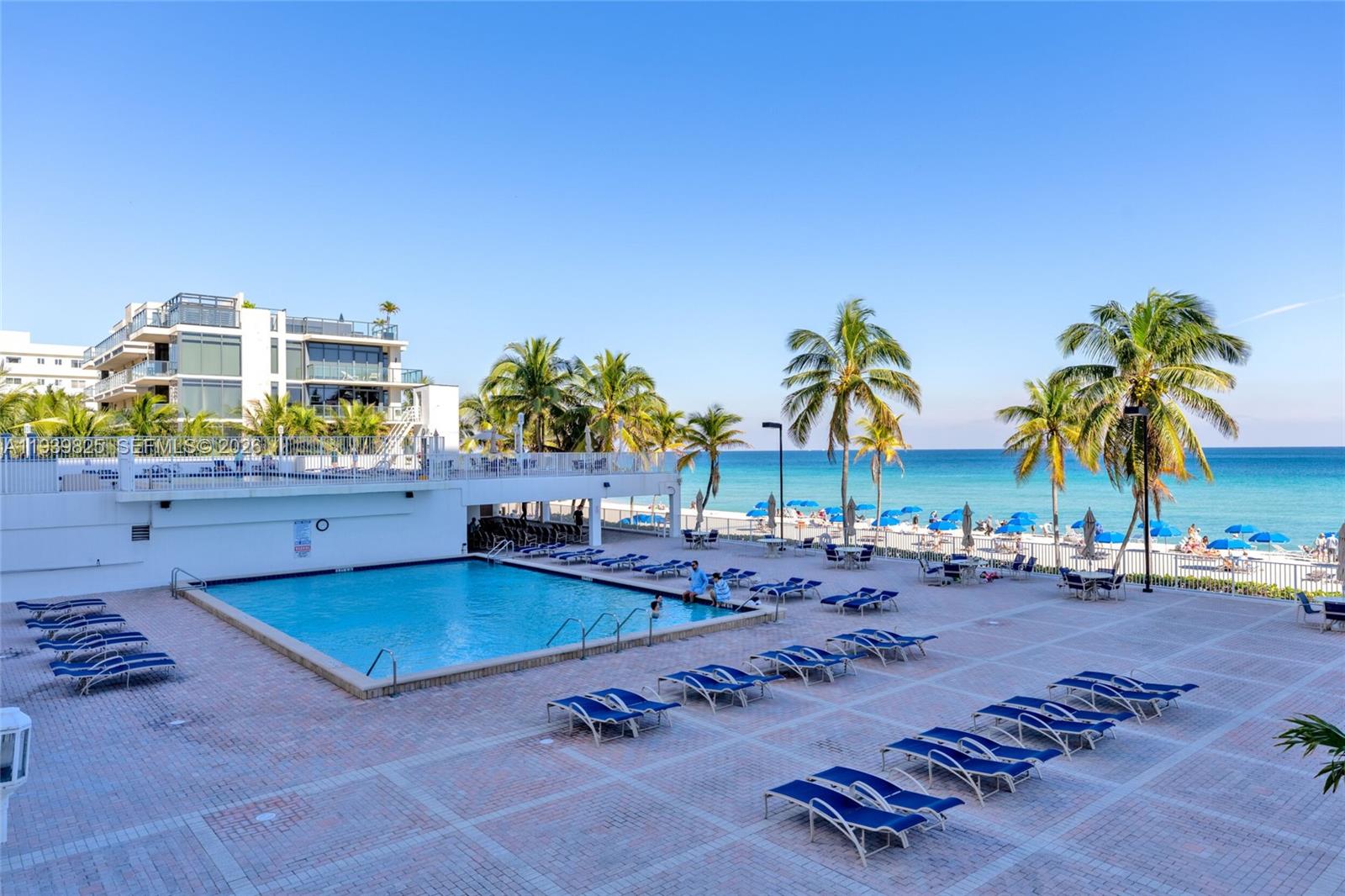 Quadomain Tower I And IV