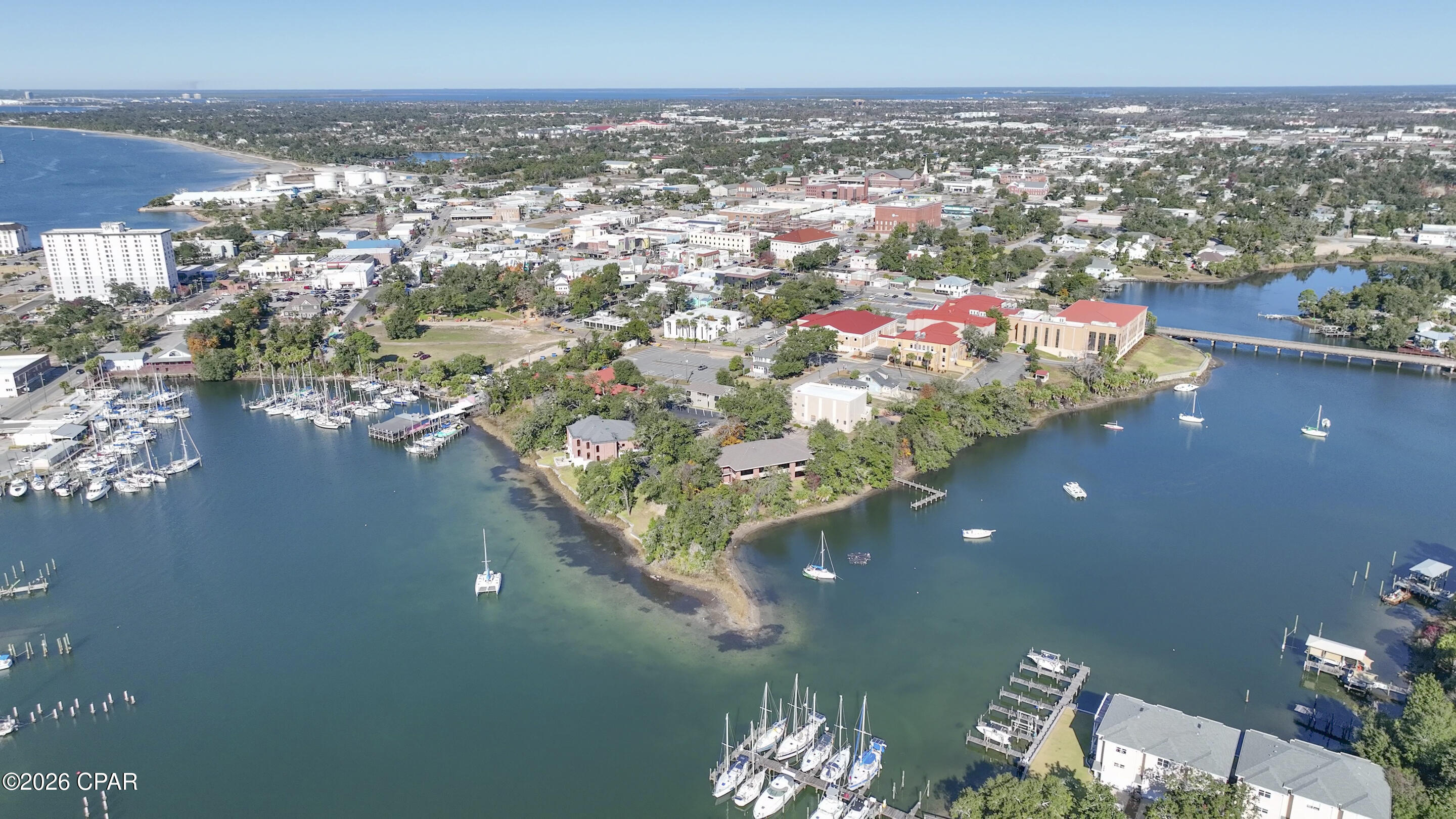 Image 10 For 220 Mckenzie Avenue