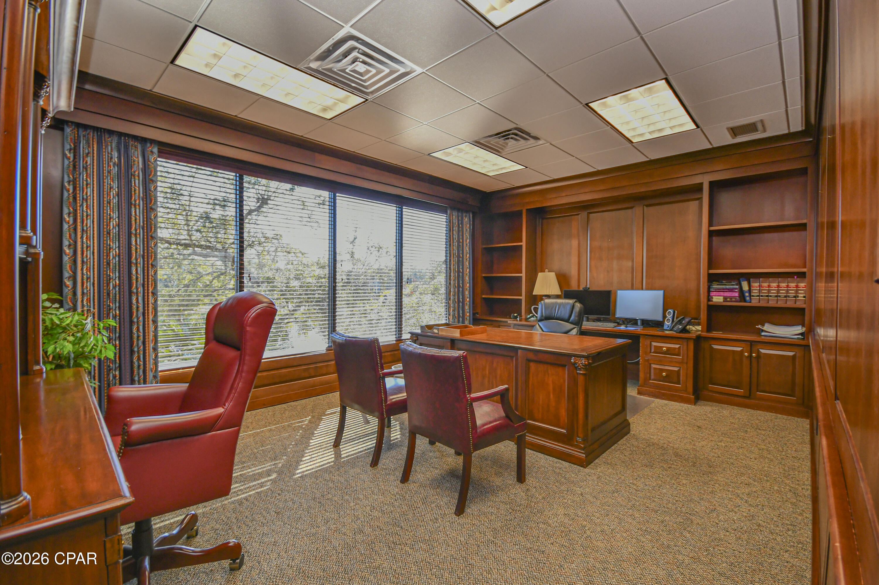 Image 38 For 220 Mckenzie Avenue