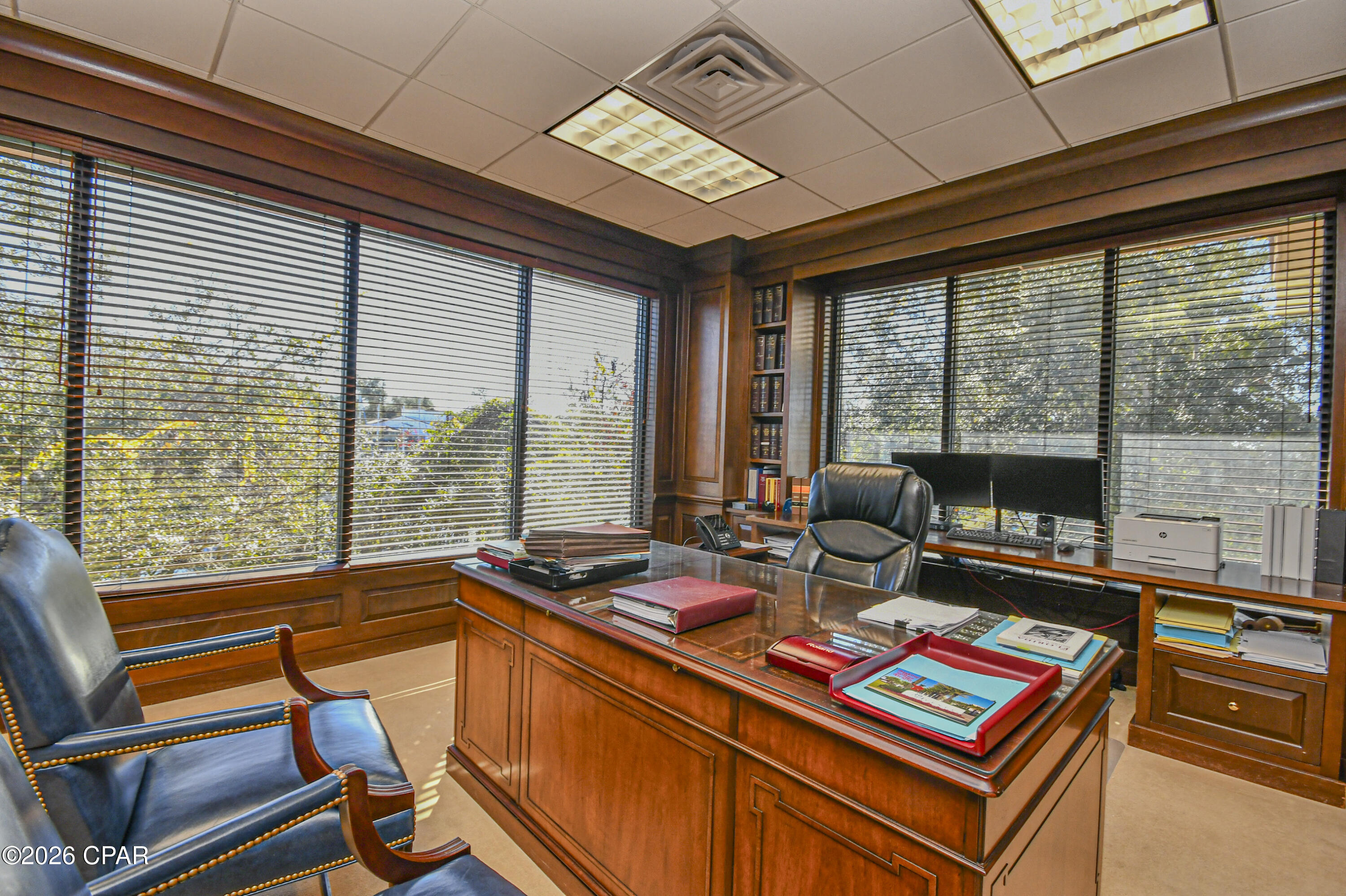 Image 40 For 220 Mckenzie Avenue