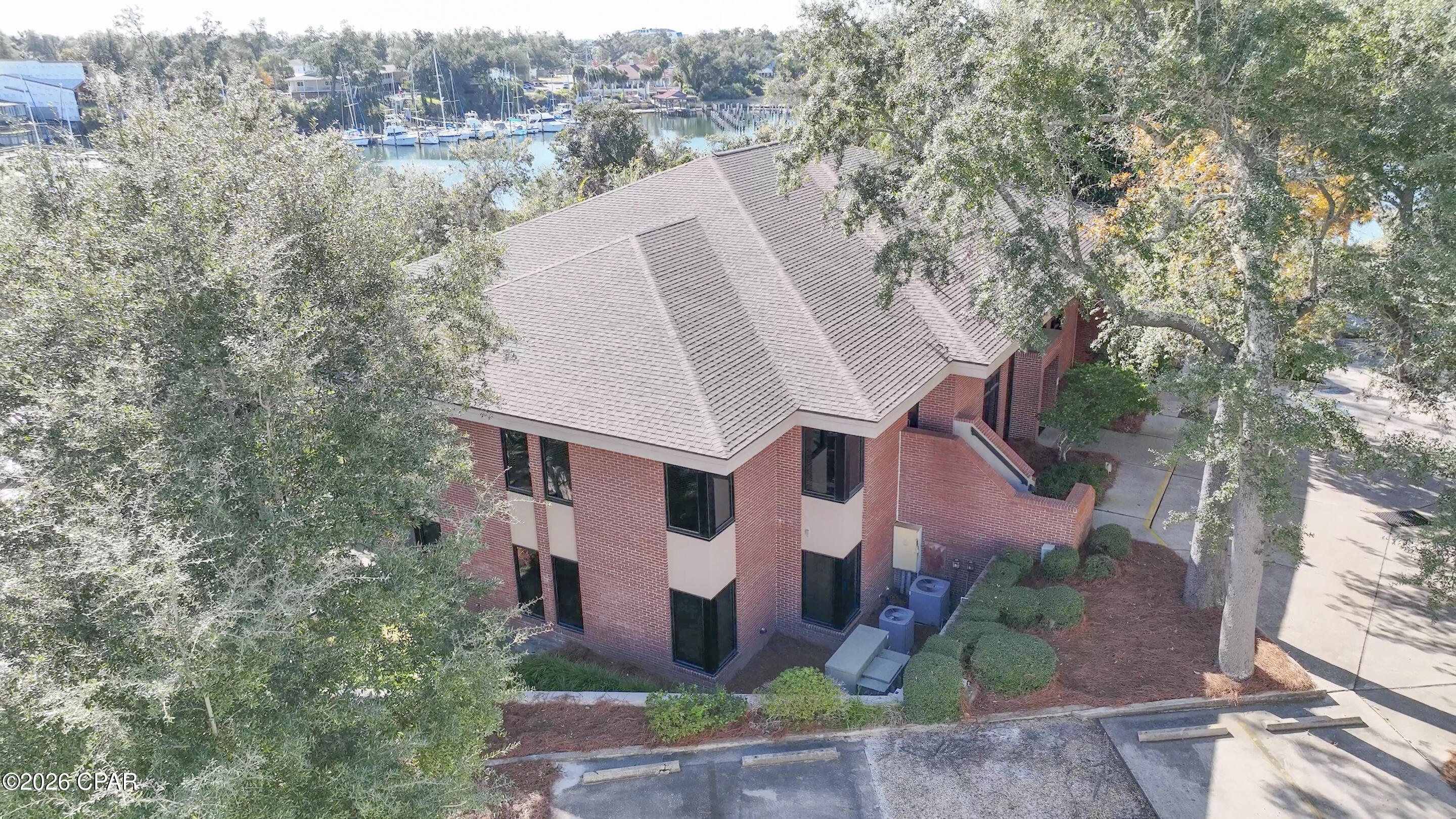 Image 7 For 220 Mckenzie Avenue