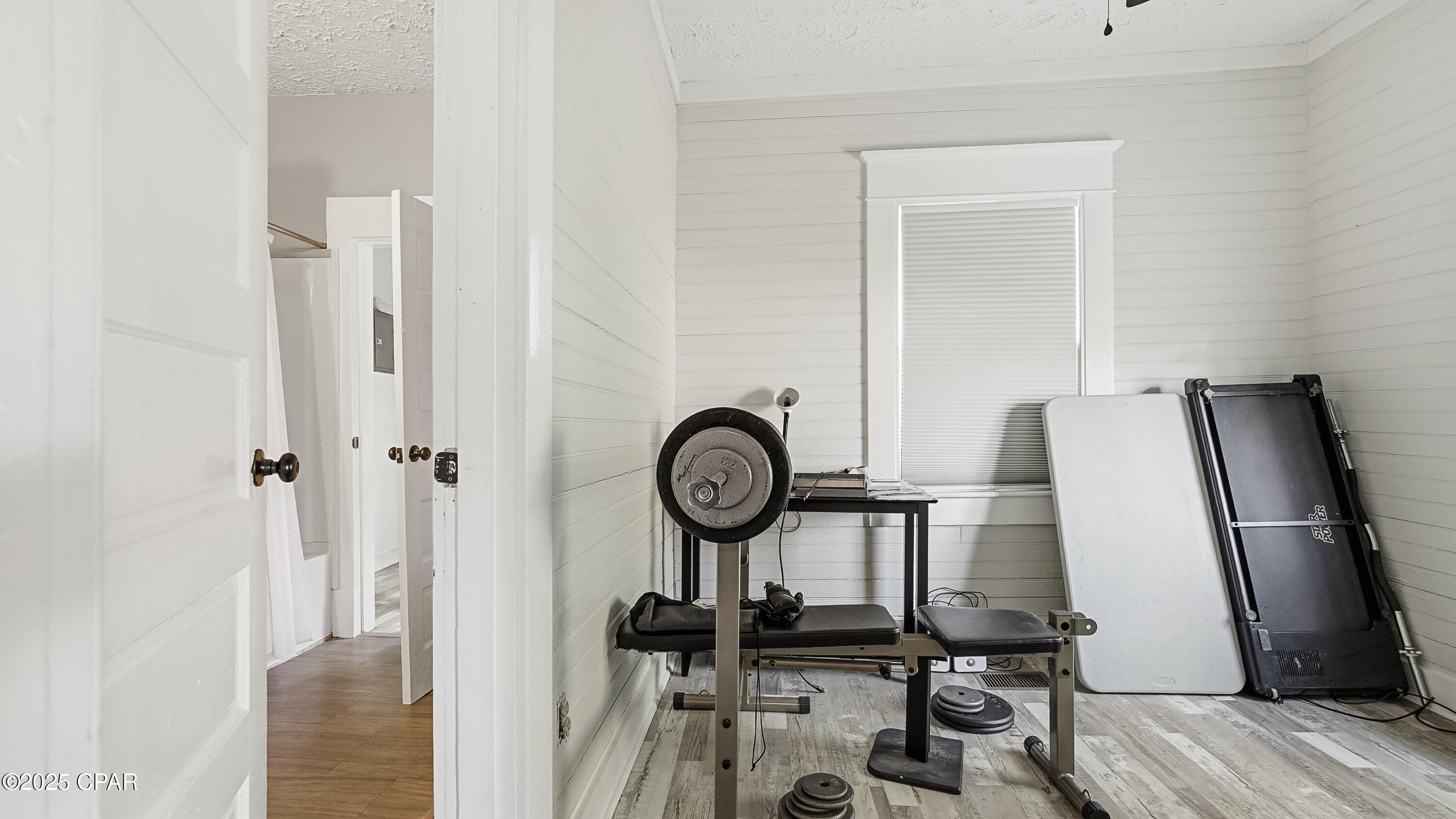 Image 15 For 4404 Broad Street