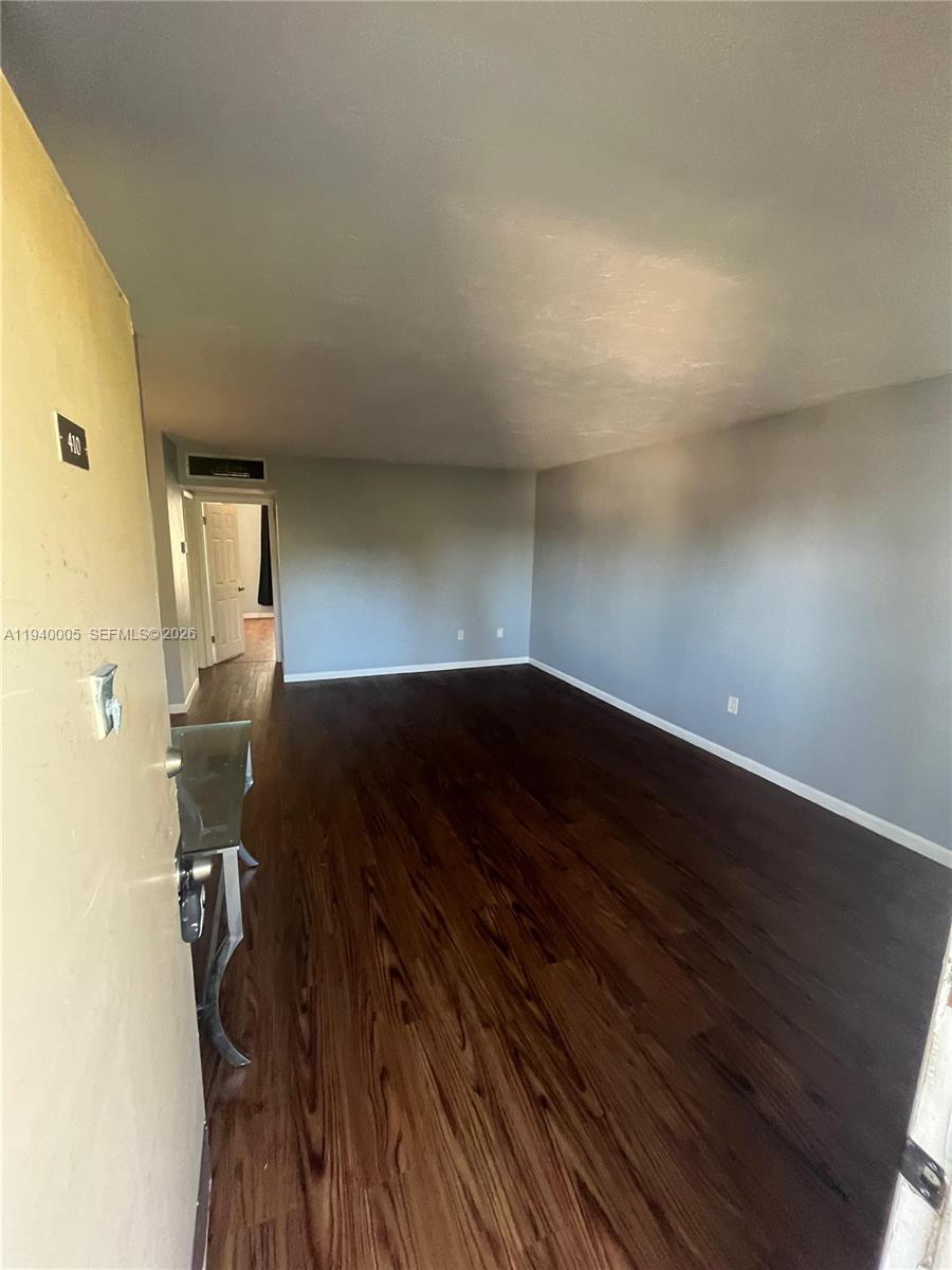 1475 Terra Towers Condo