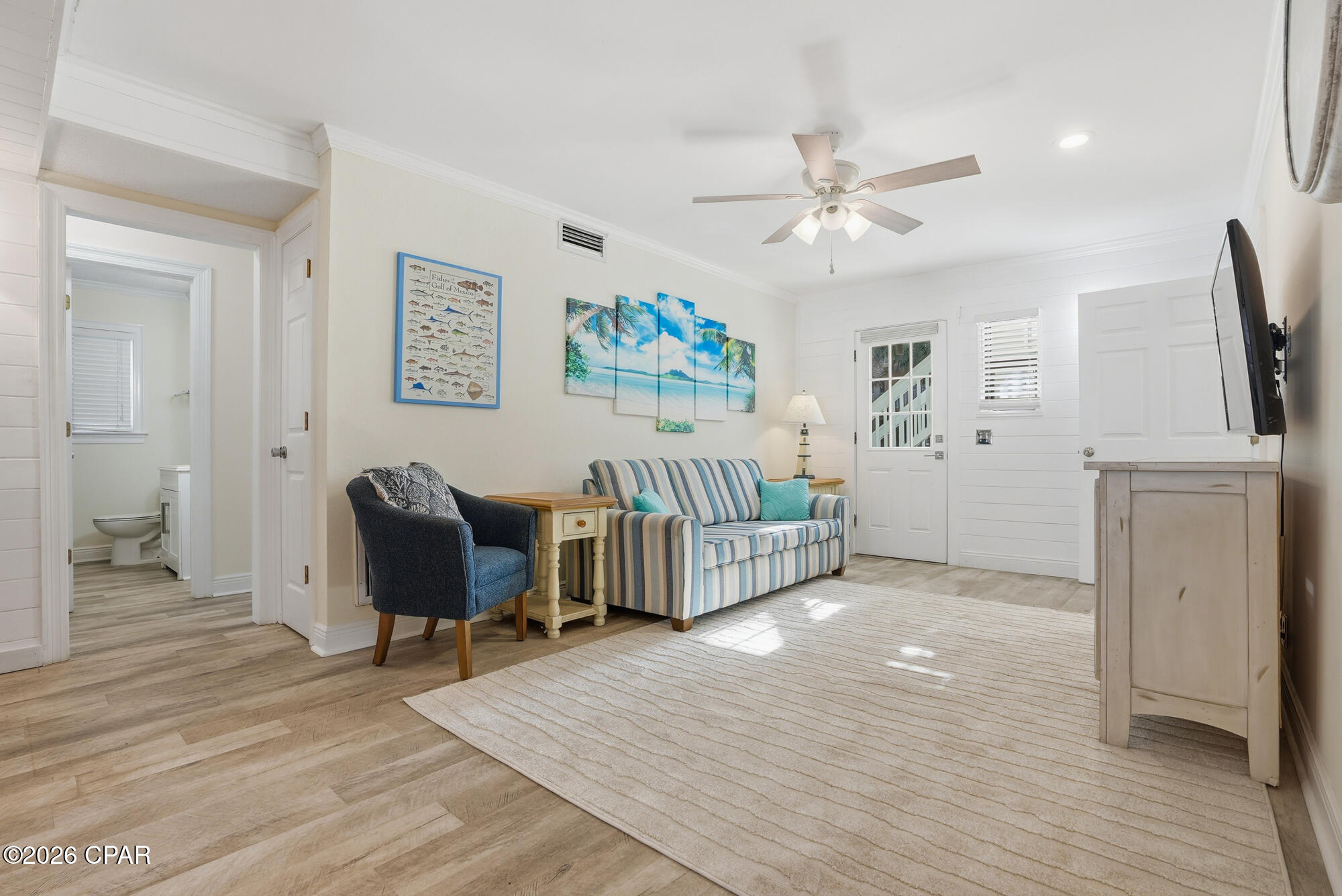 Image 11 For 5012 Gulf Drive 1