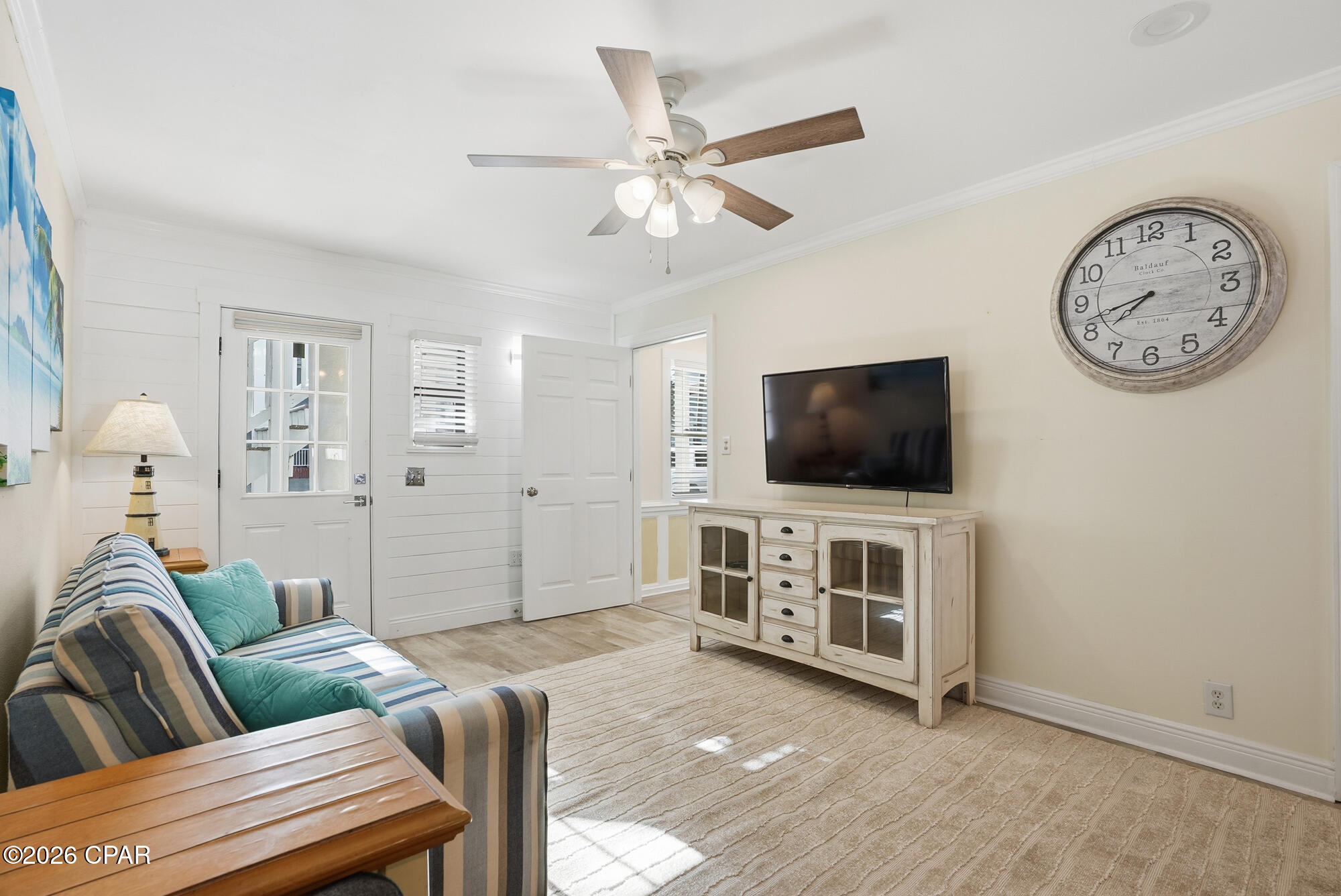 Image 14 For 5012 Gulf Drive 1