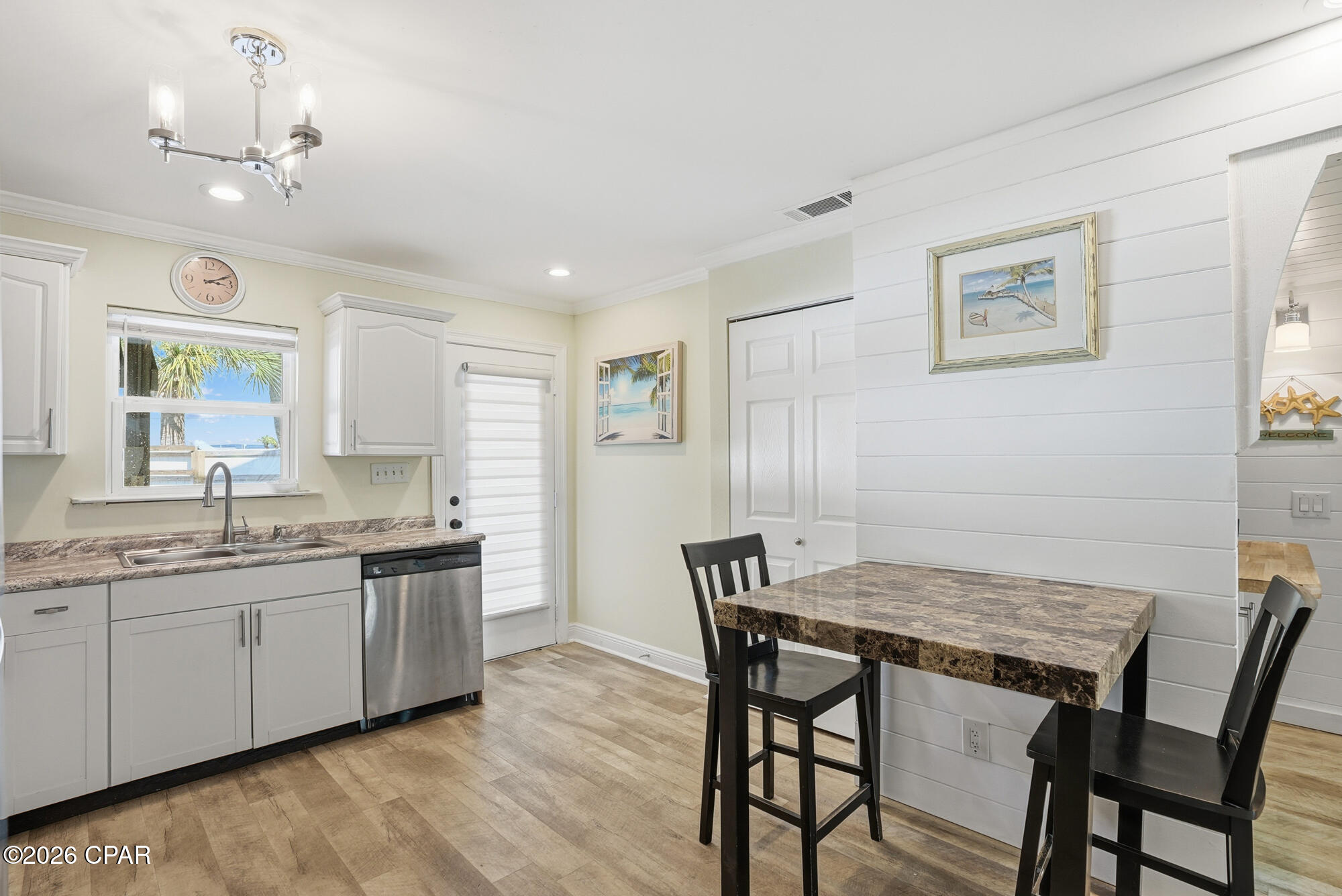 Image 20 For 5012 Gulf Drive 1