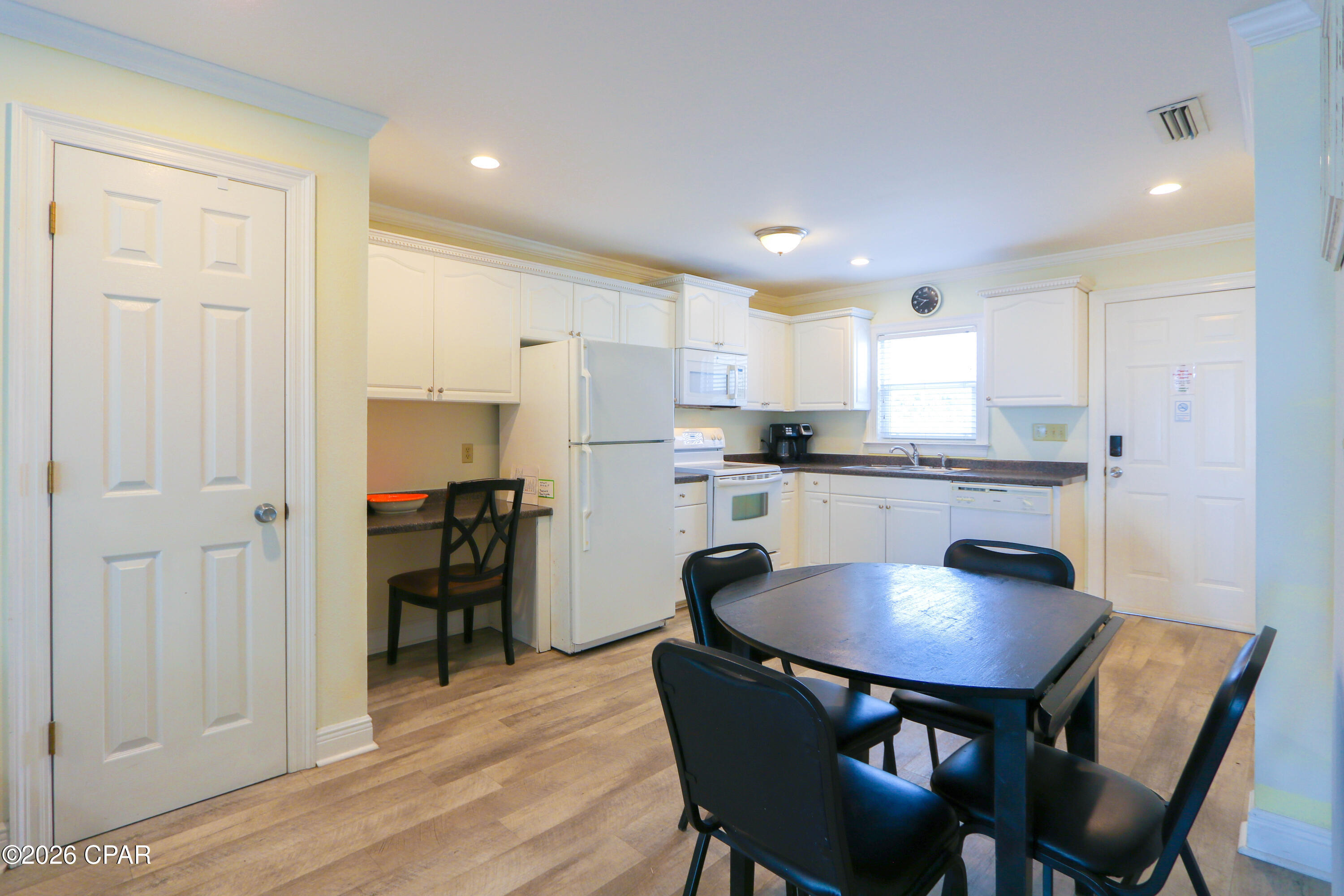 Image 19 For 5012 Gulf Drive 3