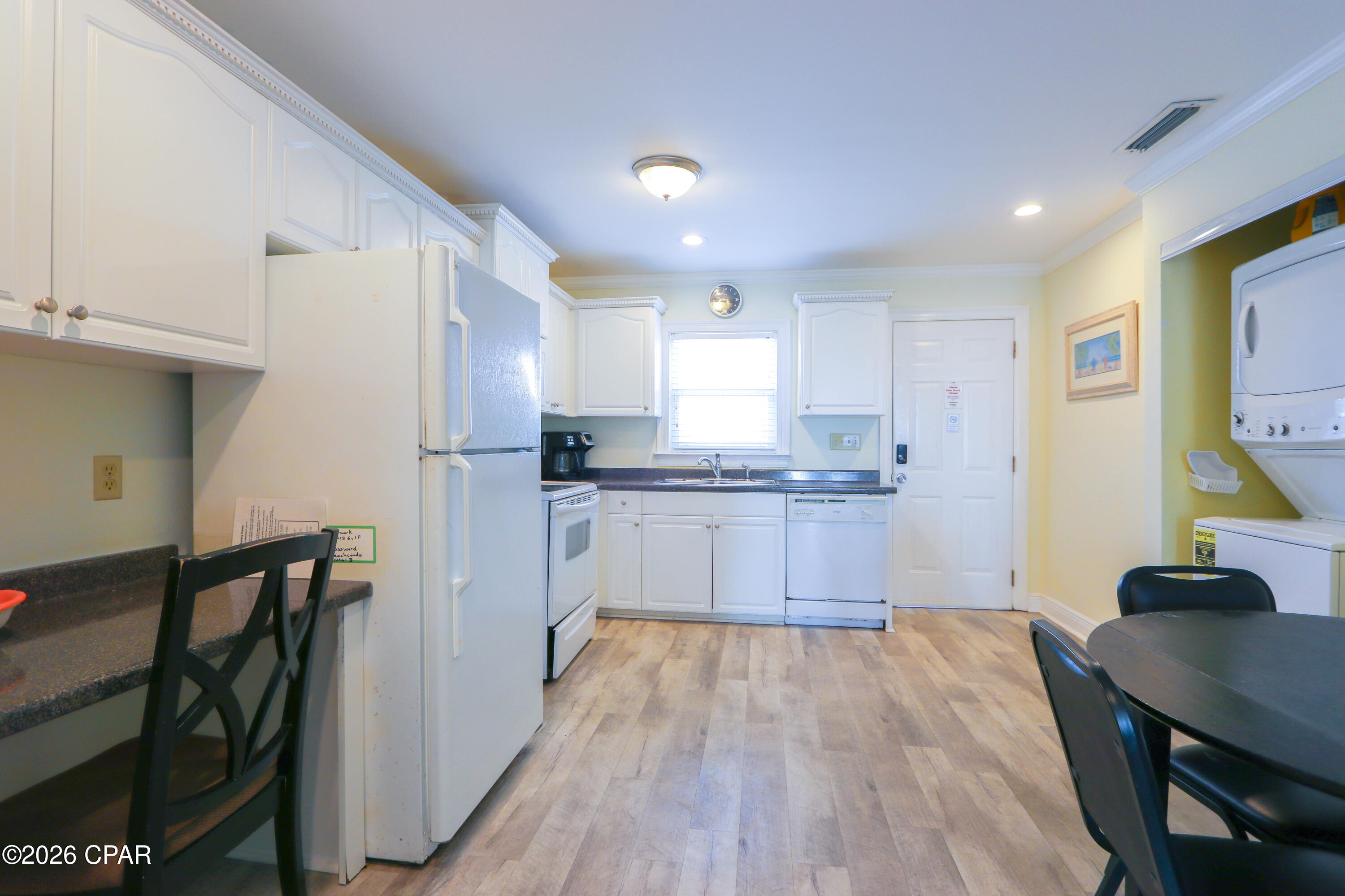 Image 23 For 5012 Gulf Drive 3