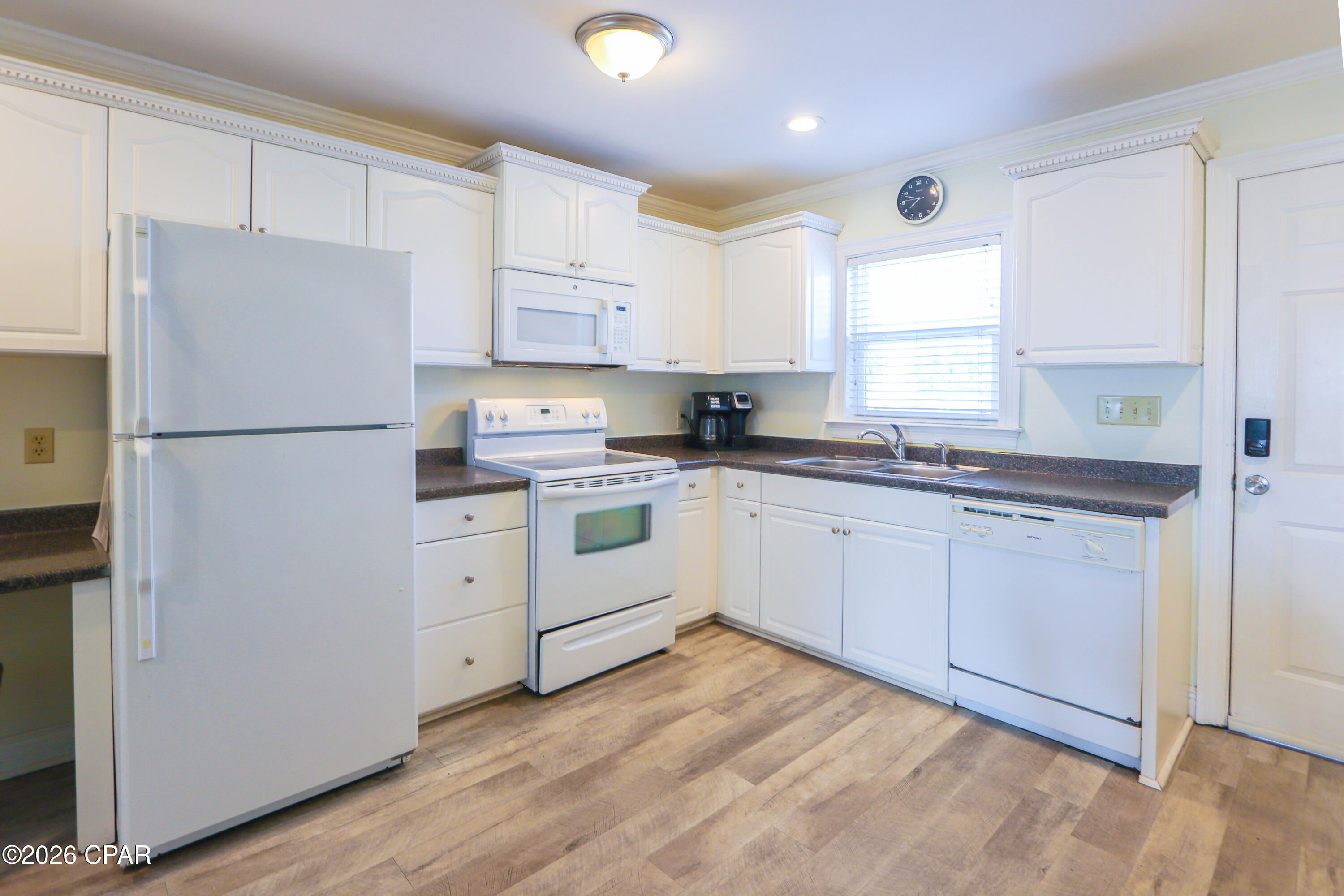 Image 24 For 5012 Gulf Drive 3