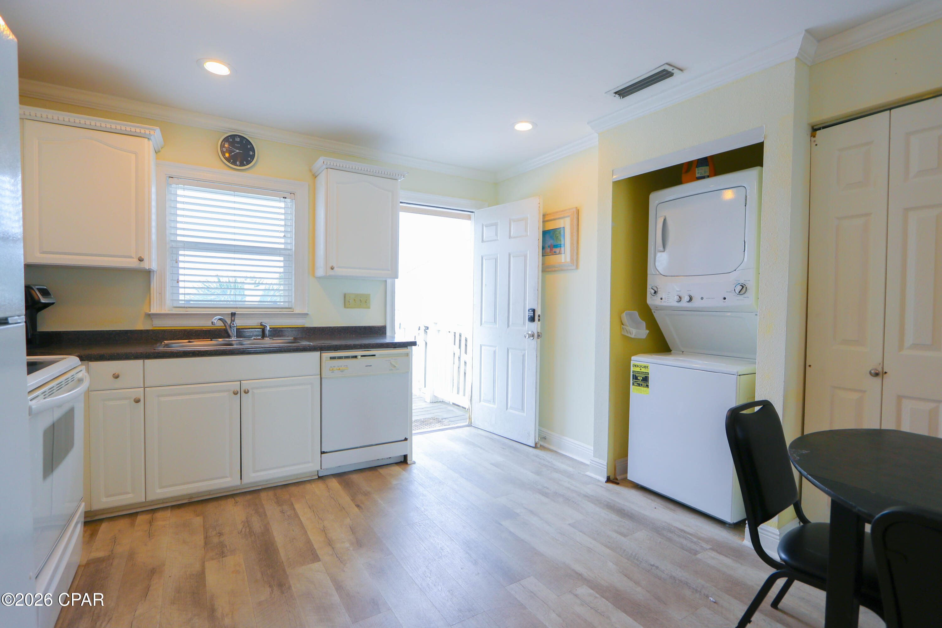 Image 27 For 5012 Gulf Drive 3