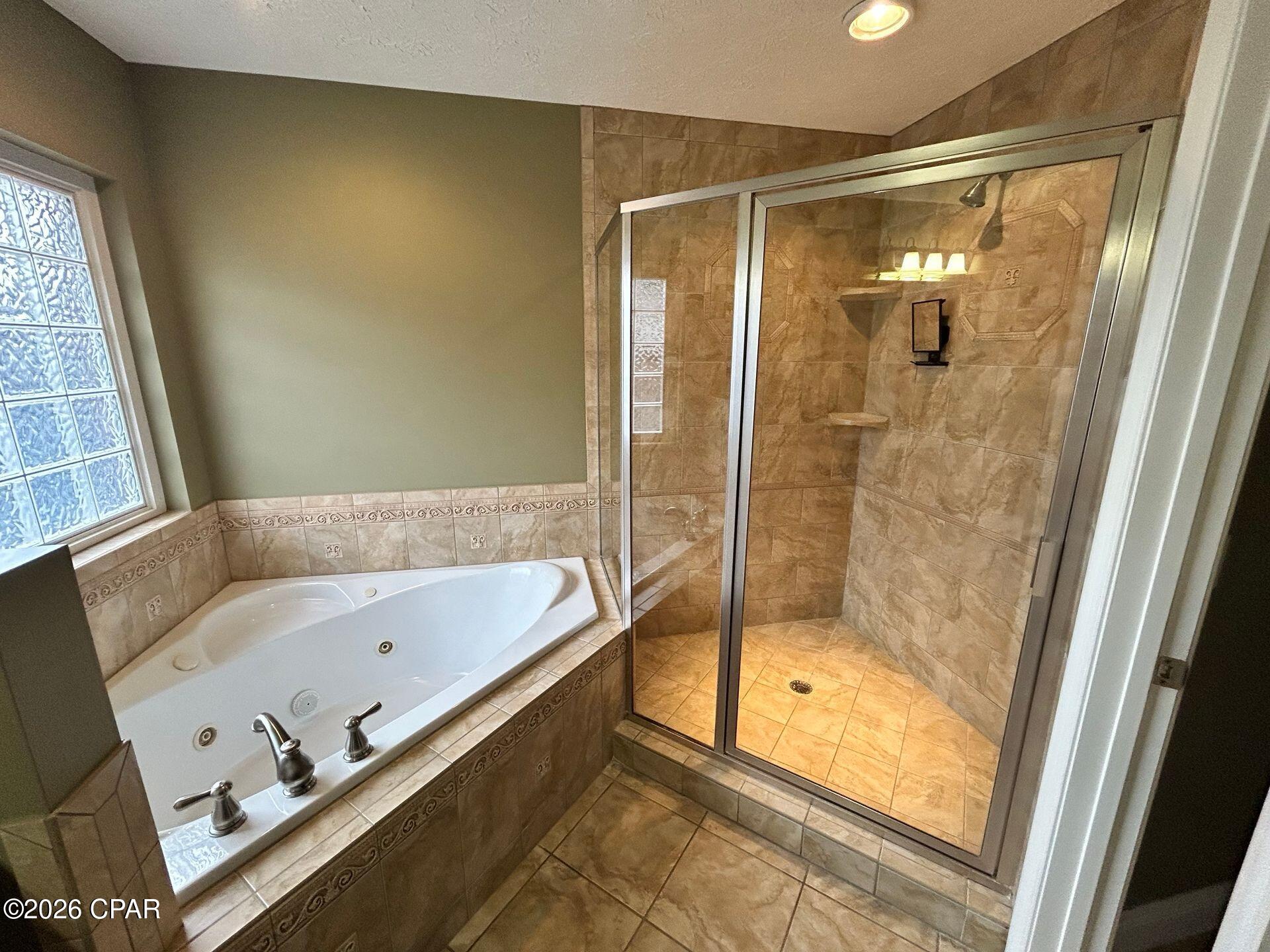 Image 9 For 105 Lakeview Terrace