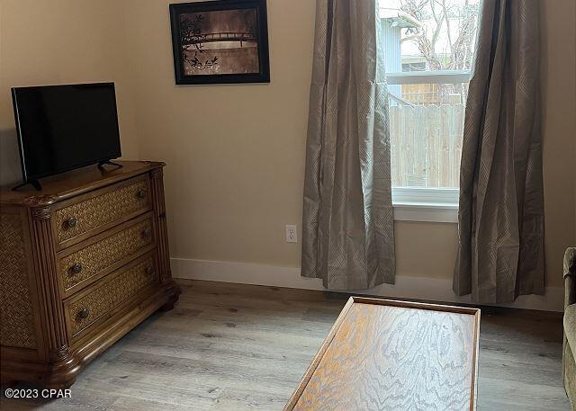 Image 39 For 218 Wisteria Lane