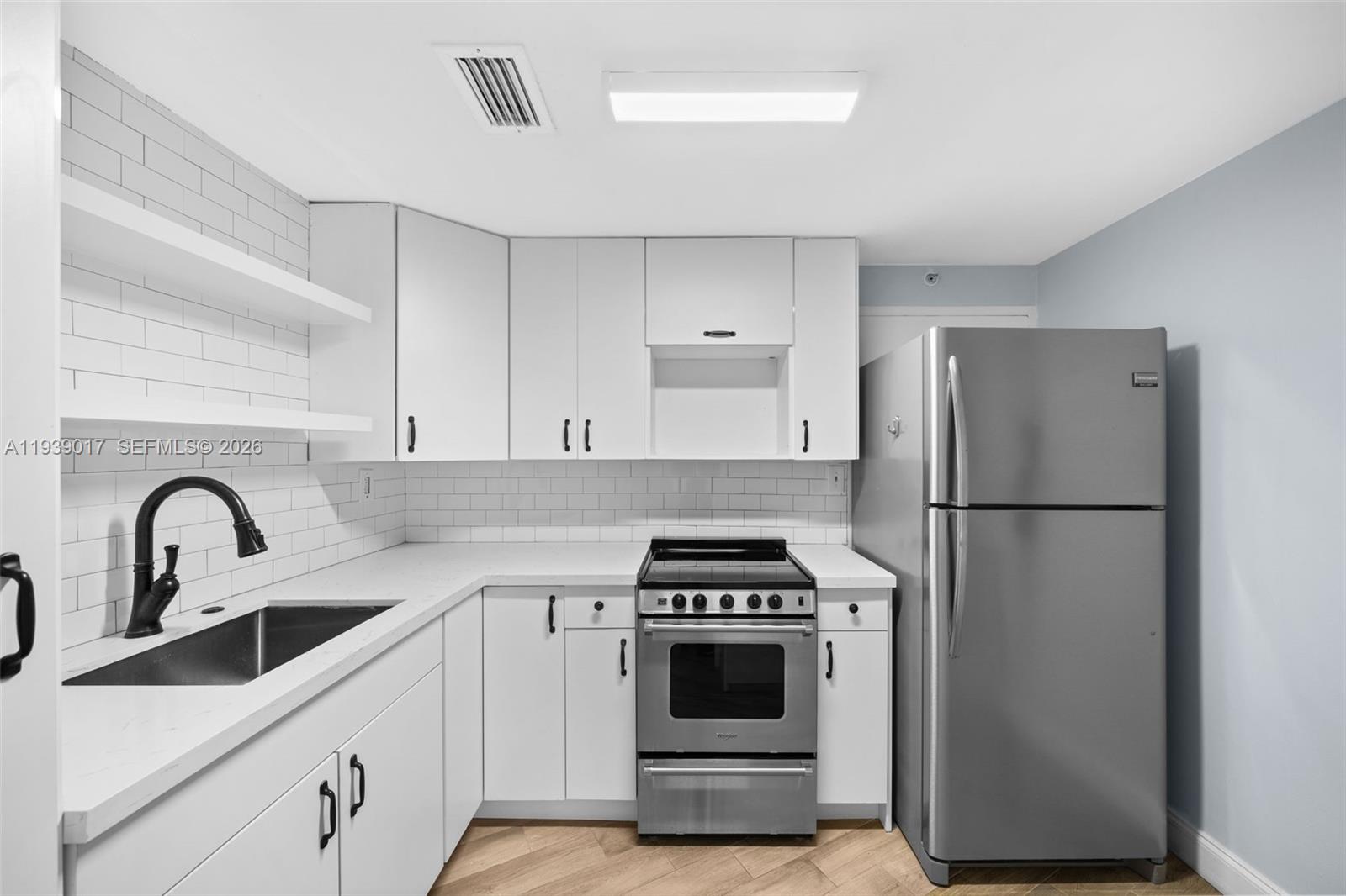 Bay Park Towers Condo