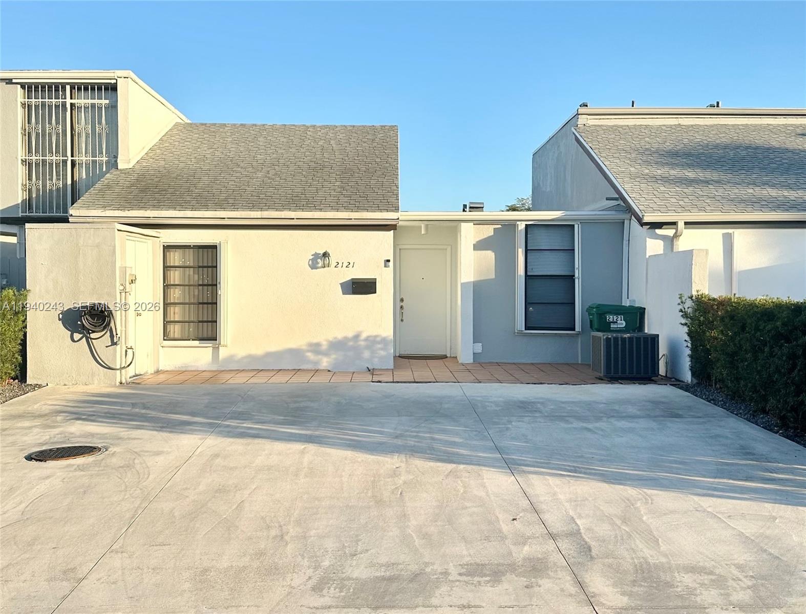 Greenway Lakes Sec One