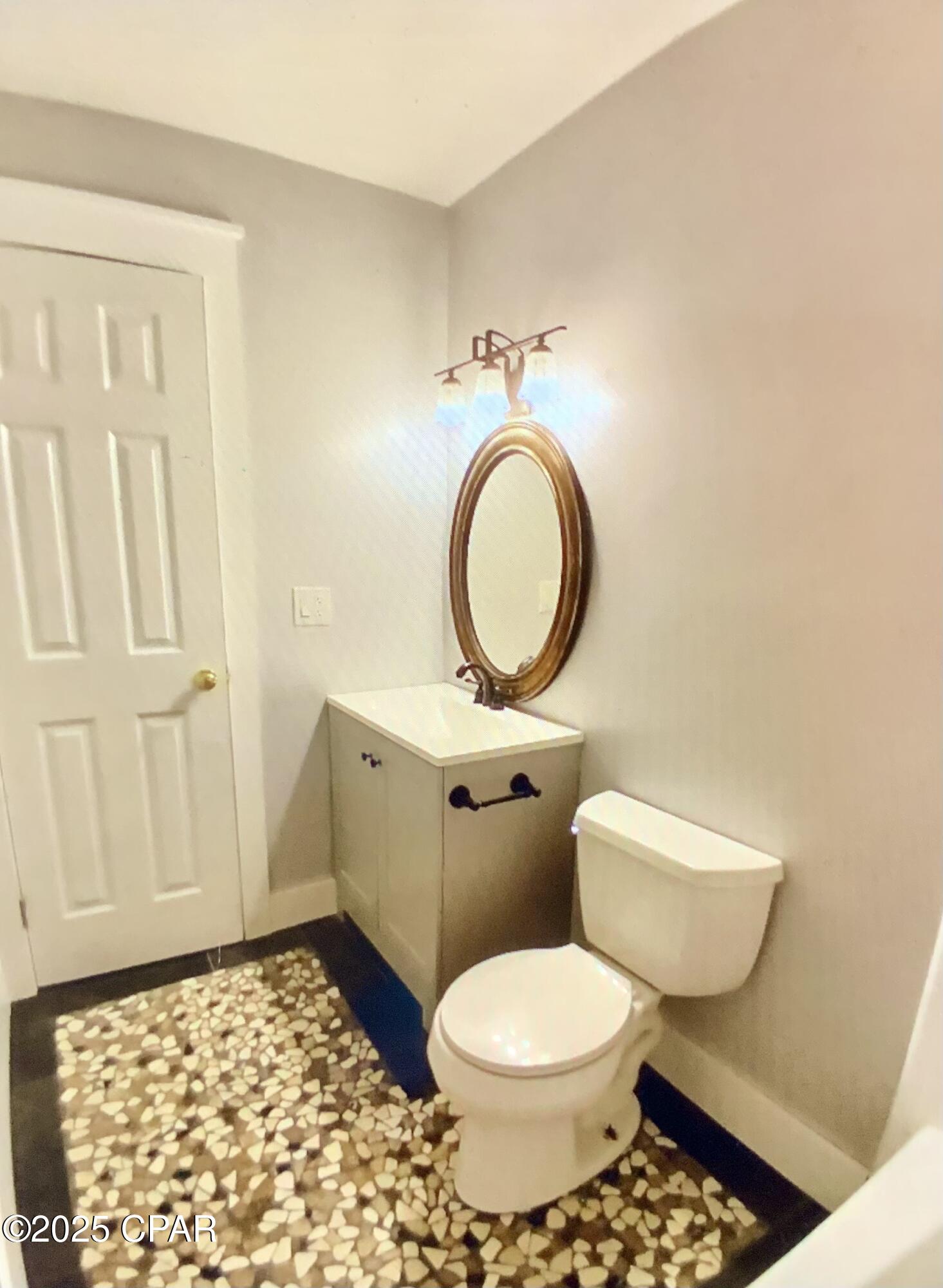 Image 15 For 1111 Fortune  A