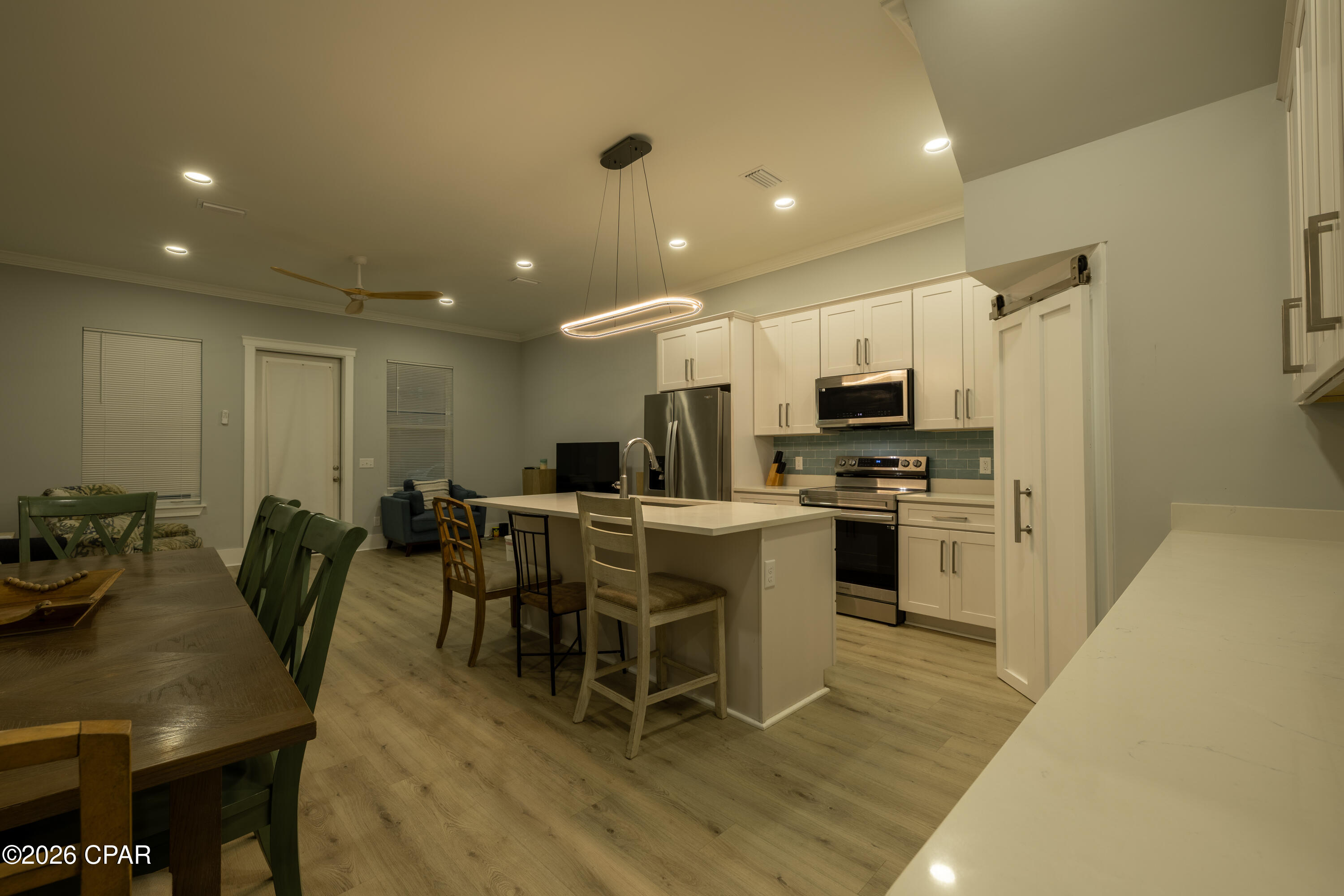 Image 8 For 4115 Holiday Drive