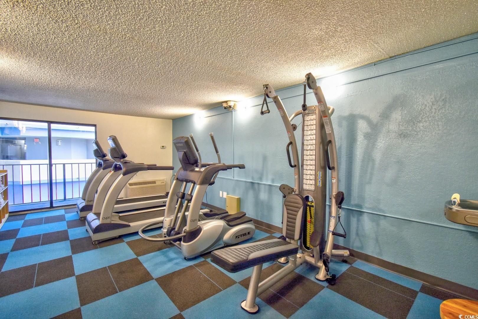 2600450 | Photo 25