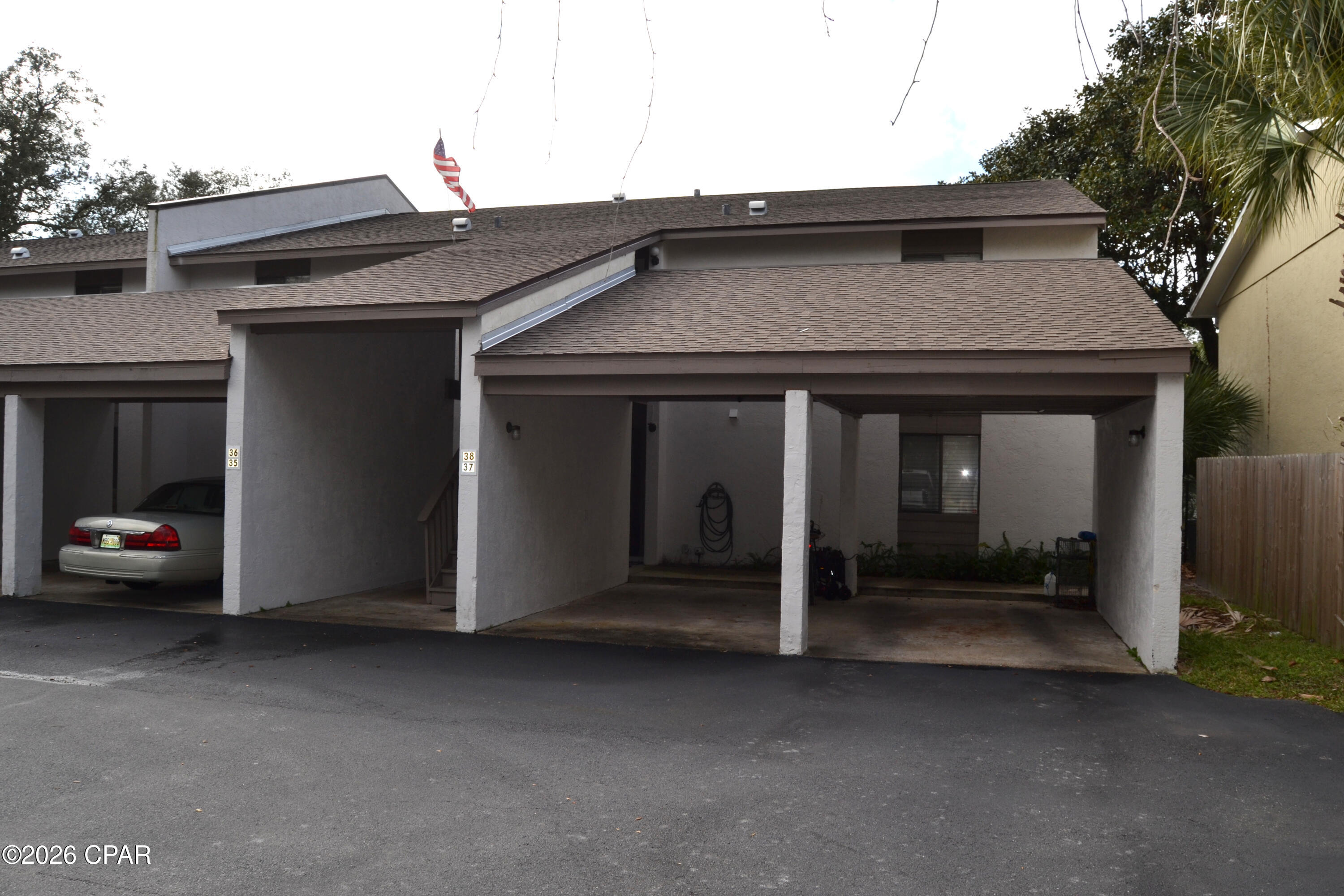 Image 15 For 6901 Lagoon Drive 37