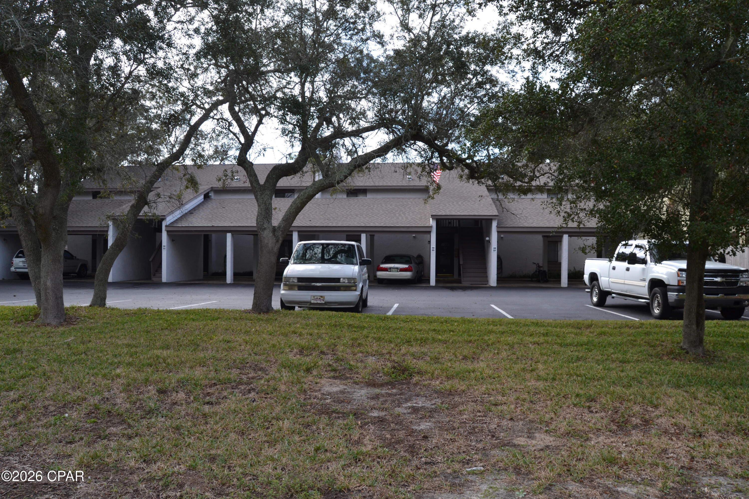 Image 16 For 6901 Lagoon Drive 37