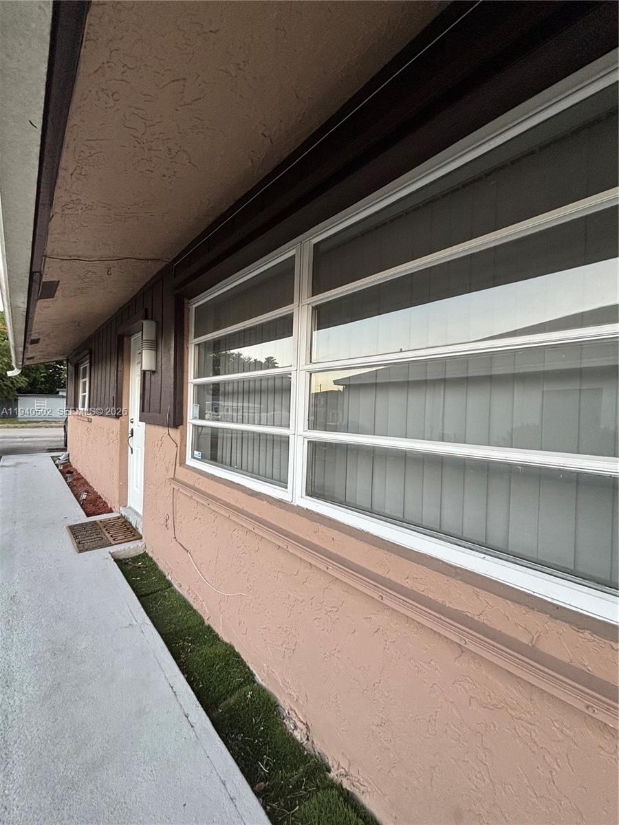 Homes for sale in West Park, FL | 5904 Sw 27th St, West Park, FL 33023 | MLS# A11940502