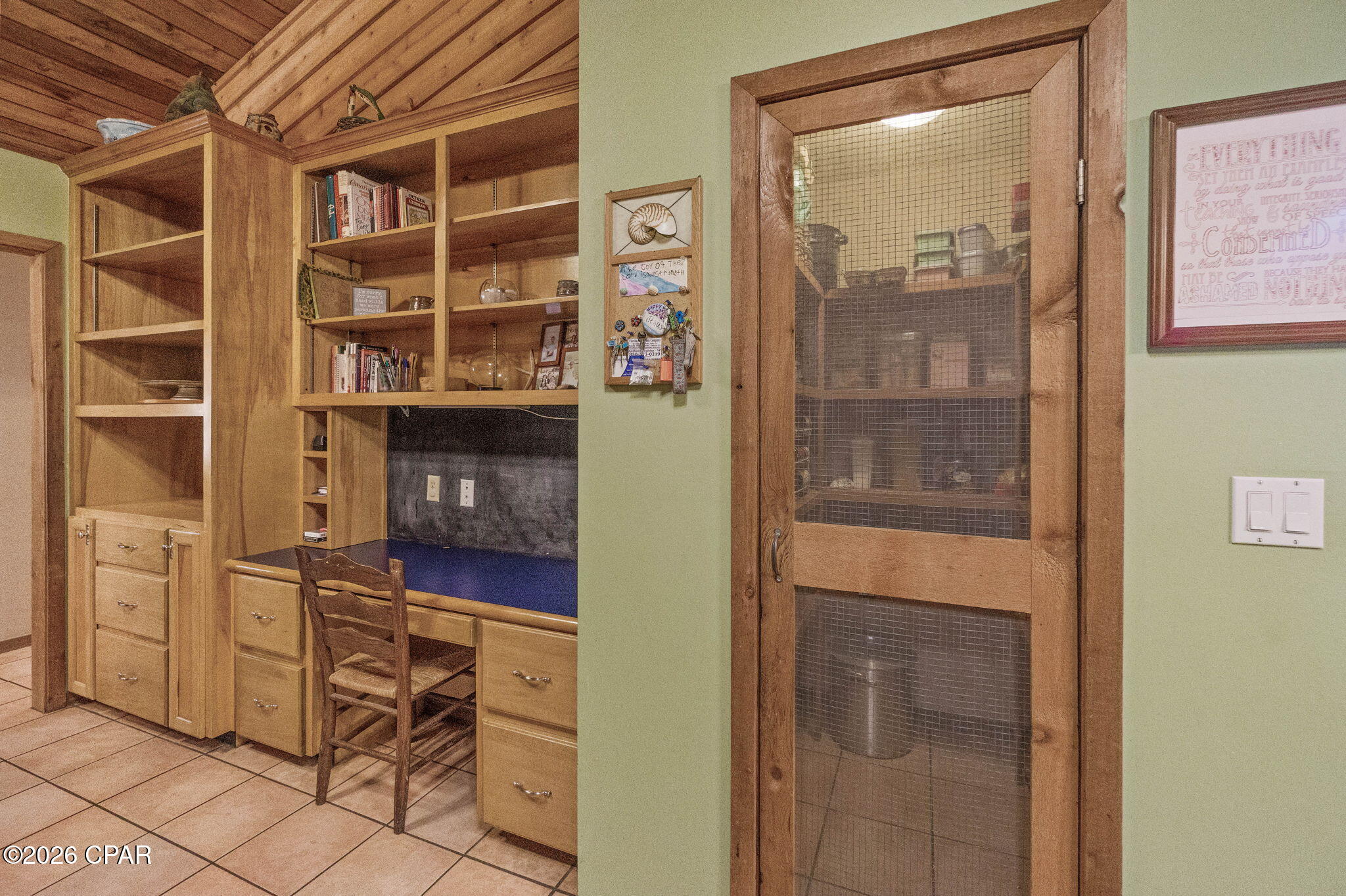 Image 7 For 1966 Country Club Drive