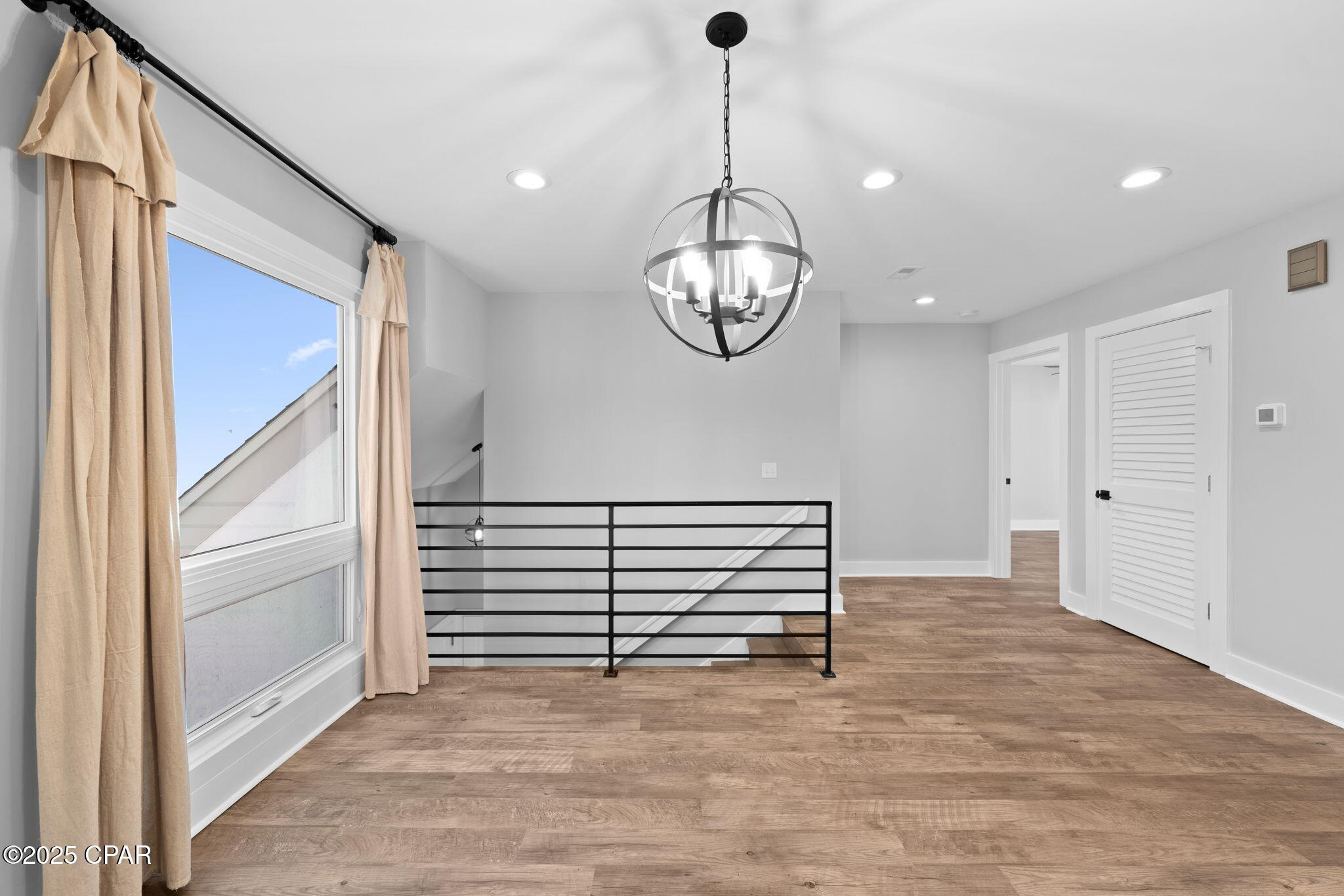 Image 10 For 4305 Bay Point Road 443