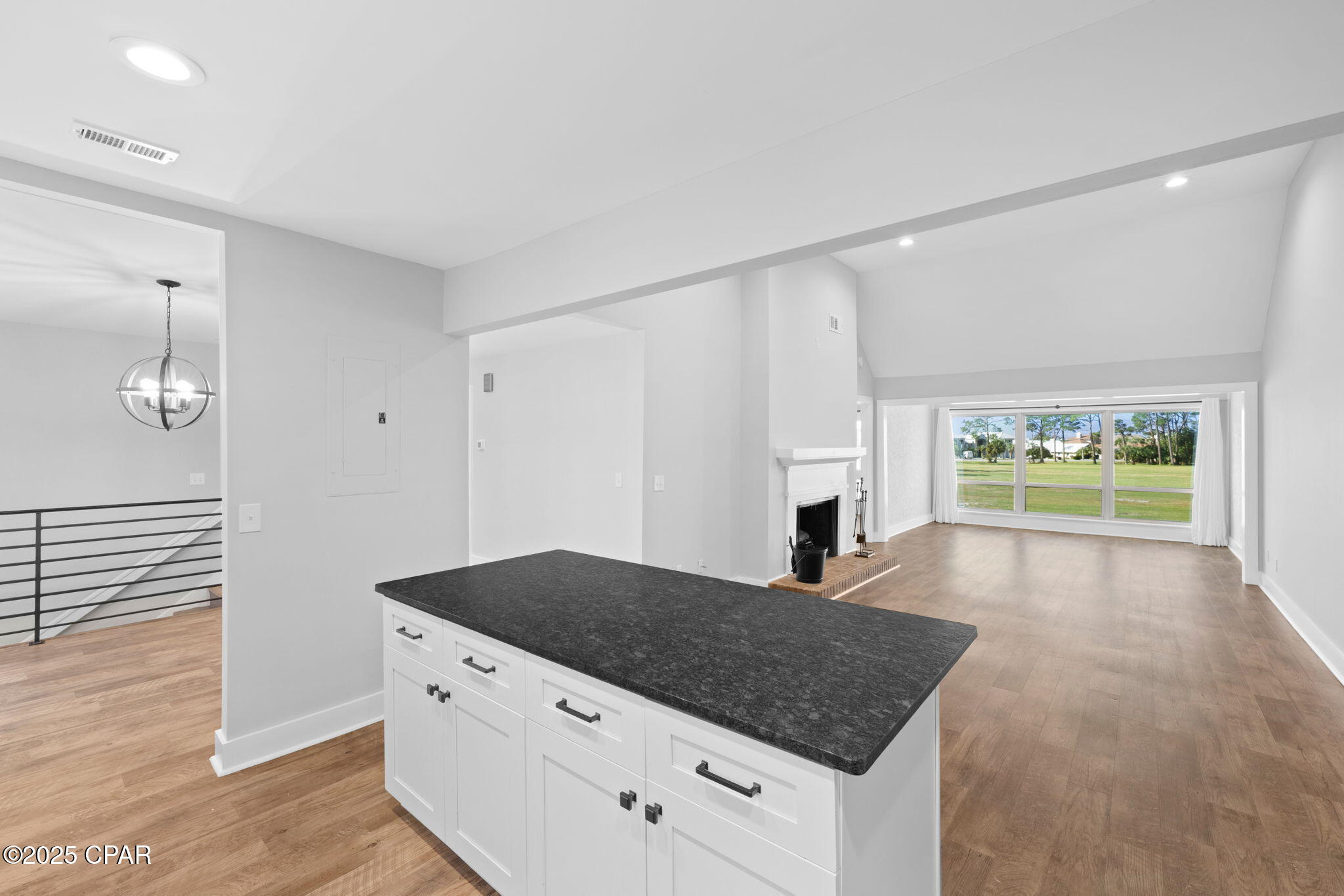 Image 14 For 4305 Bay Point Road 443